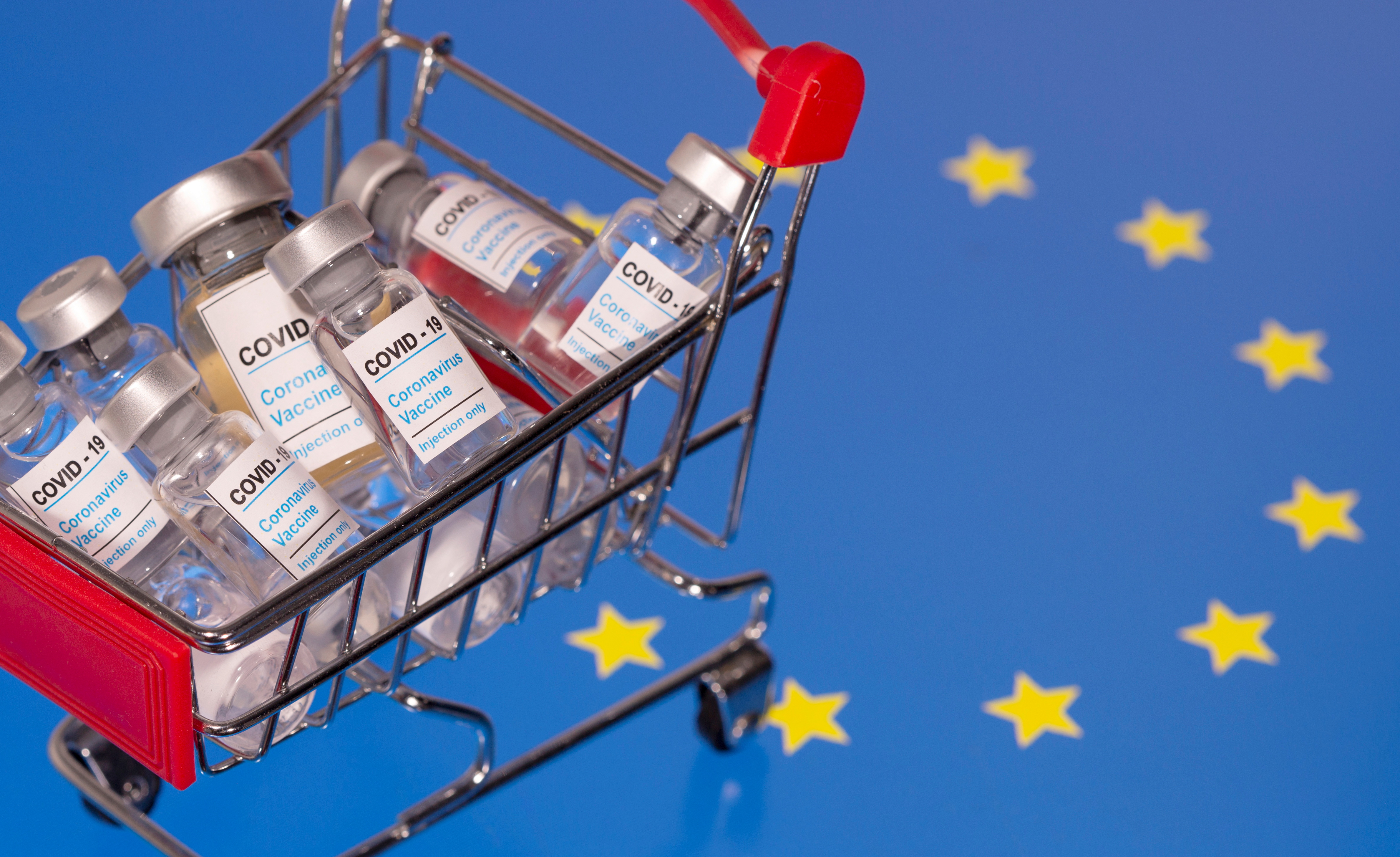 La Agencia Europea del Medicamento estudia las vacunas de COVID-19 (Reuters) 