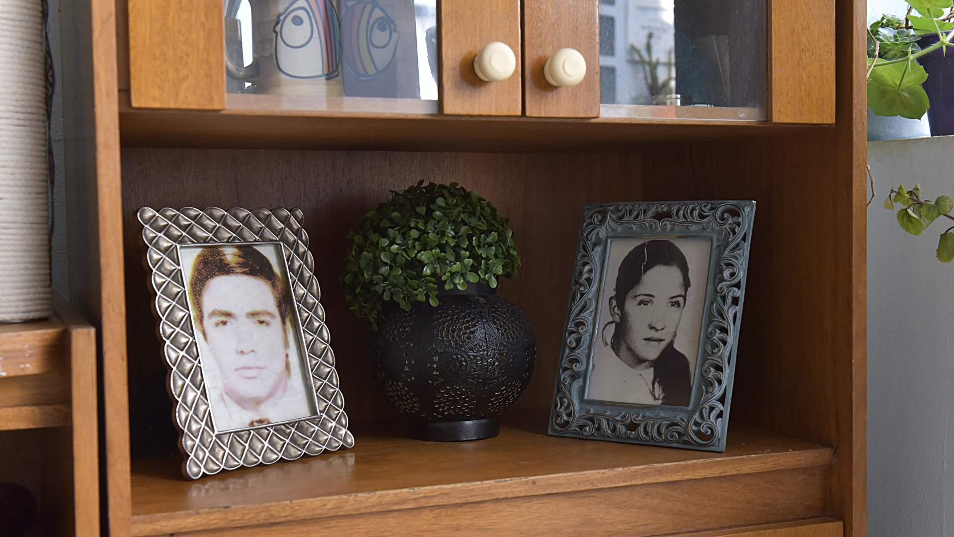 Retratos de Roque Orlando Montenegro e Hilda Ramona Argentina Torres, los abuelos de Gonzalo Tarelli, secuestrados en 1976