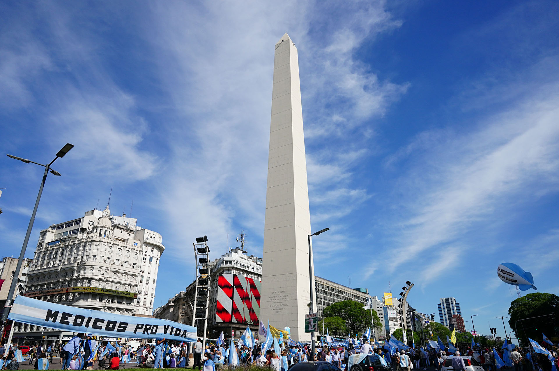 La protesta incluyó distintos reclamos, entre ellos, la independencia de poderes, la falta de seguridad y los problemas económicos