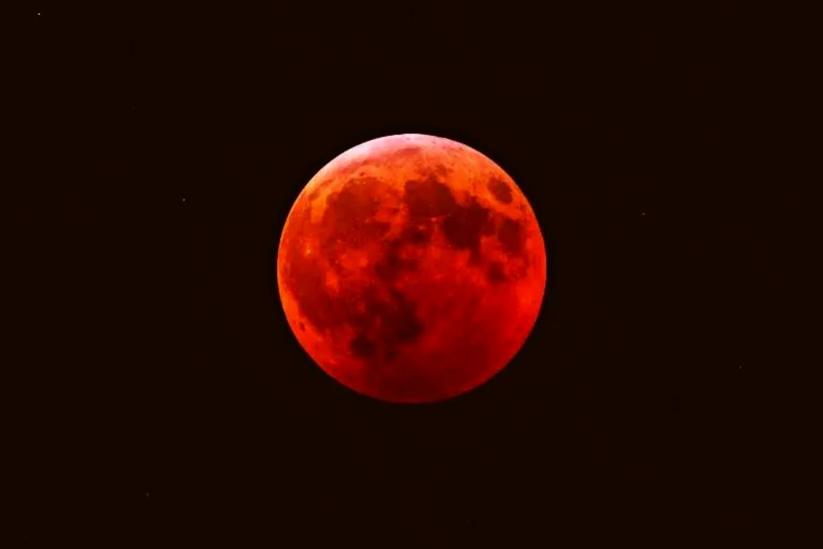 Lunar Eclipse in May: The blood moon can be seen in several countries in America.  (Picture: capture)