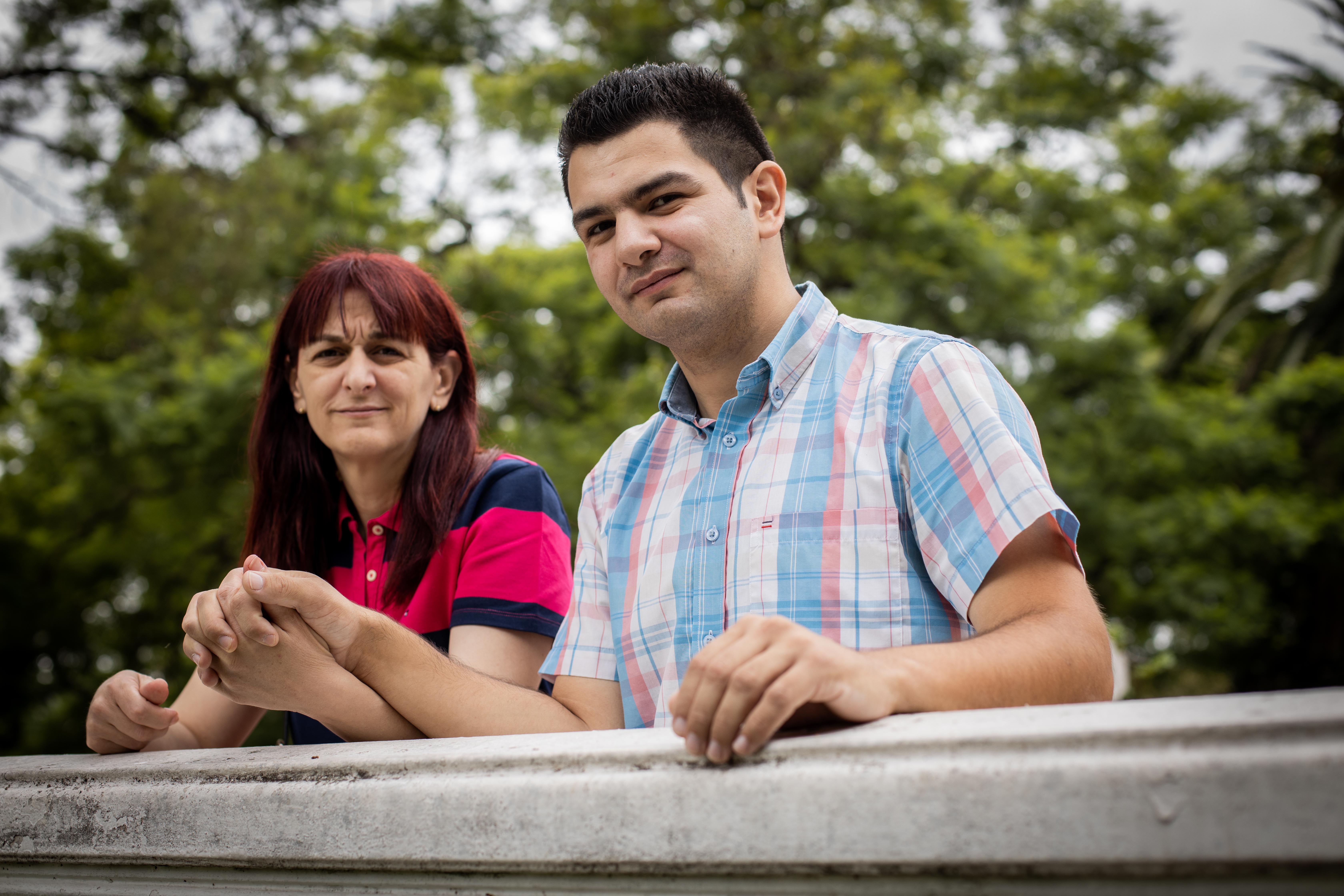 Madre e hijo luchan juntos para lograr justicia (Foto: Infobae)