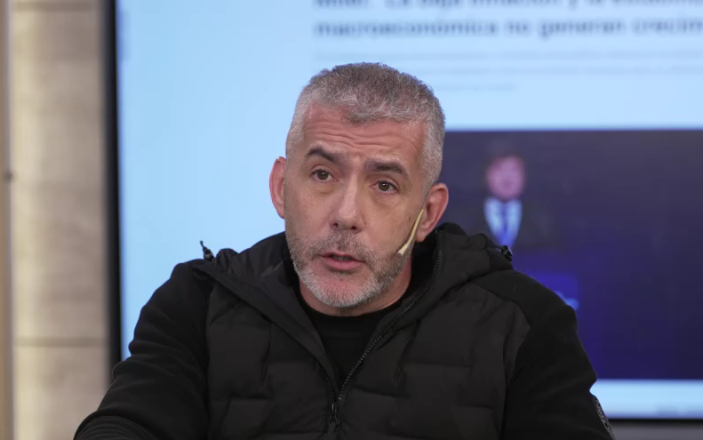 Gast&oacute;n Douek: 