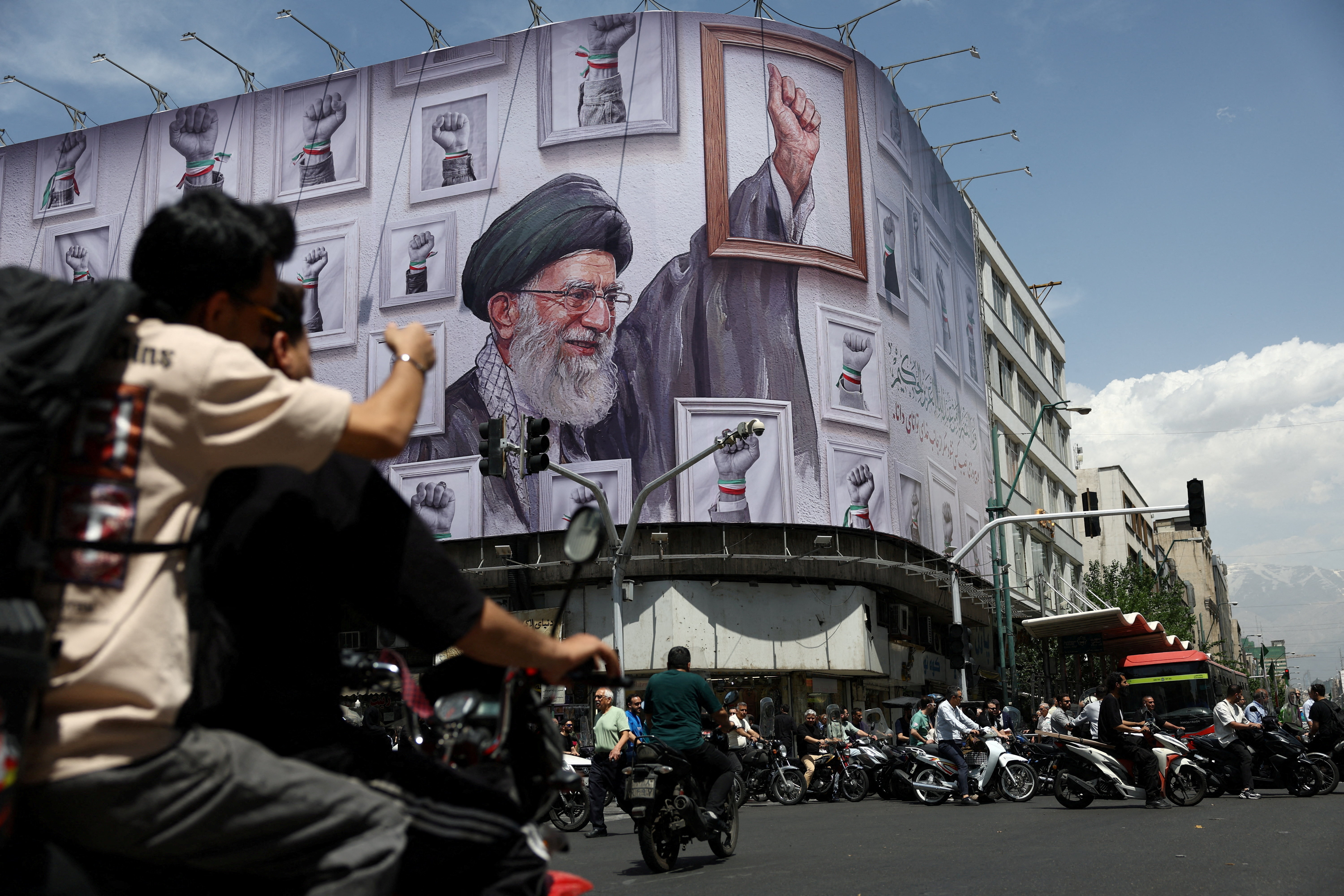 Ir&aacute;n se blinda para los funerales de Ali Khamenei, el l&iacute;der supremo abatido por Estados Unidos e Israel al inicio de la guerra
