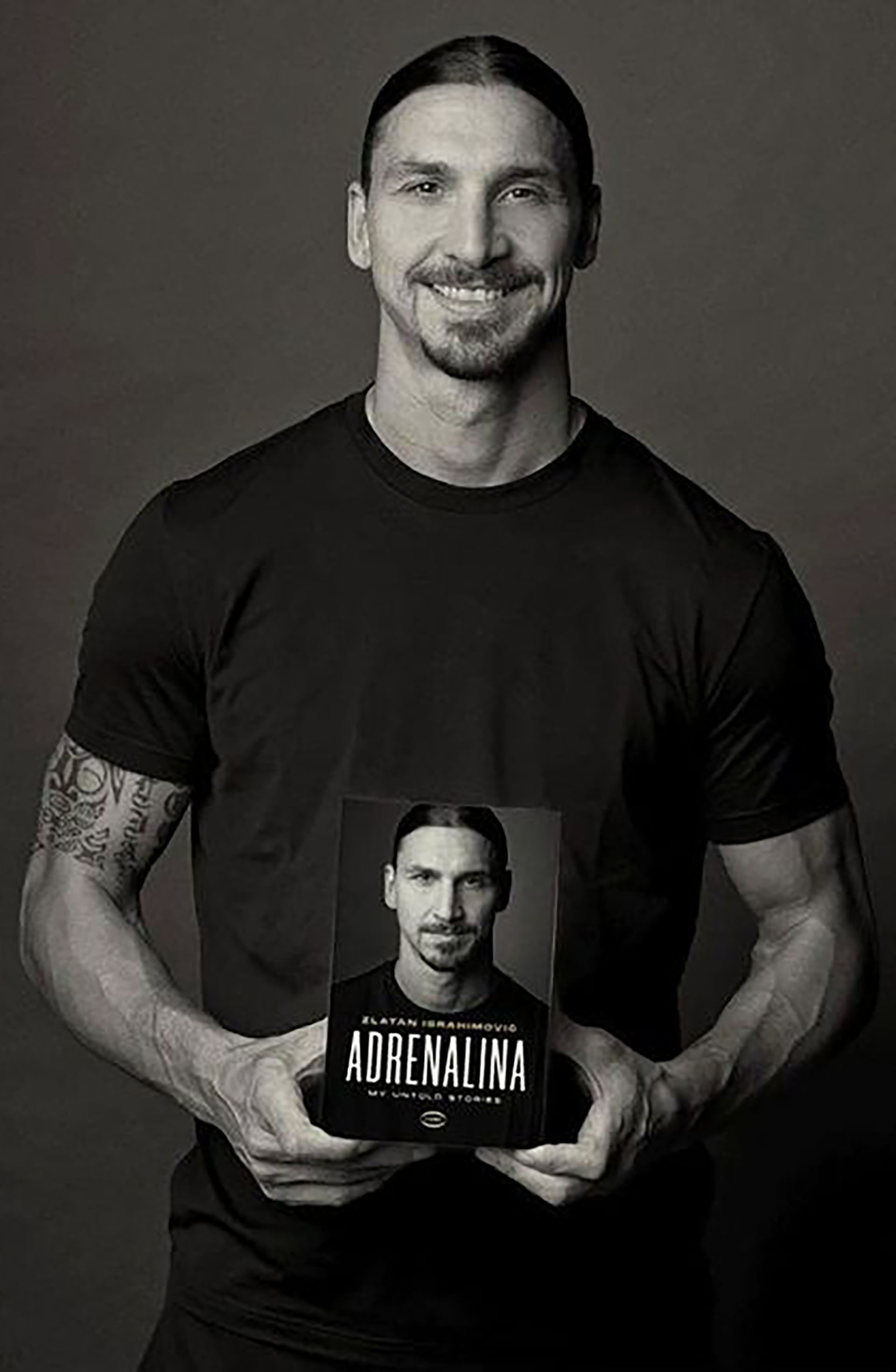 Ibrahimovic presenta i suoi nuovi omaggi (instagram)