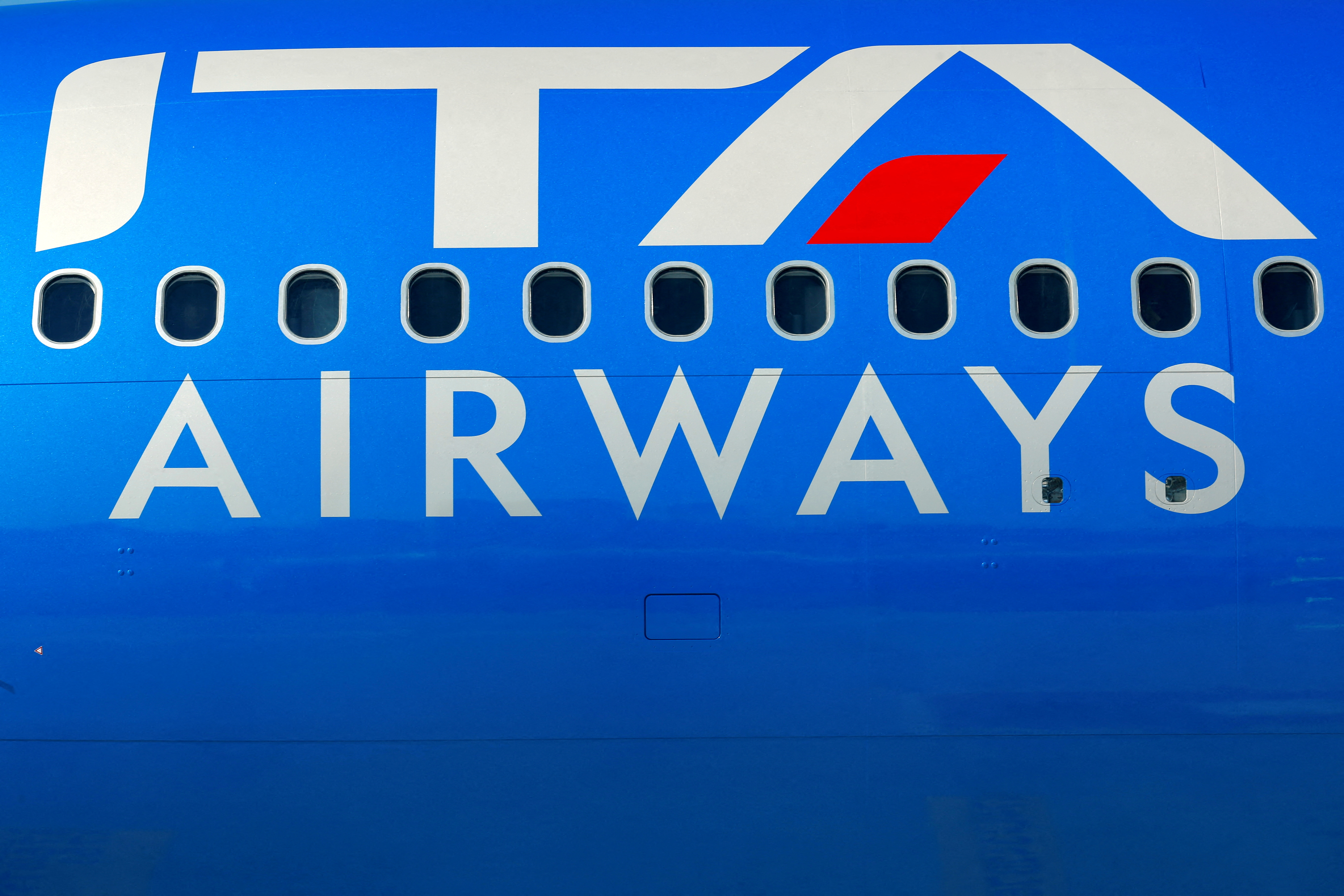 ITA Airways, la nueva empresa aérea estatal italiana. REUTERS/Remo Casilli/File Photo