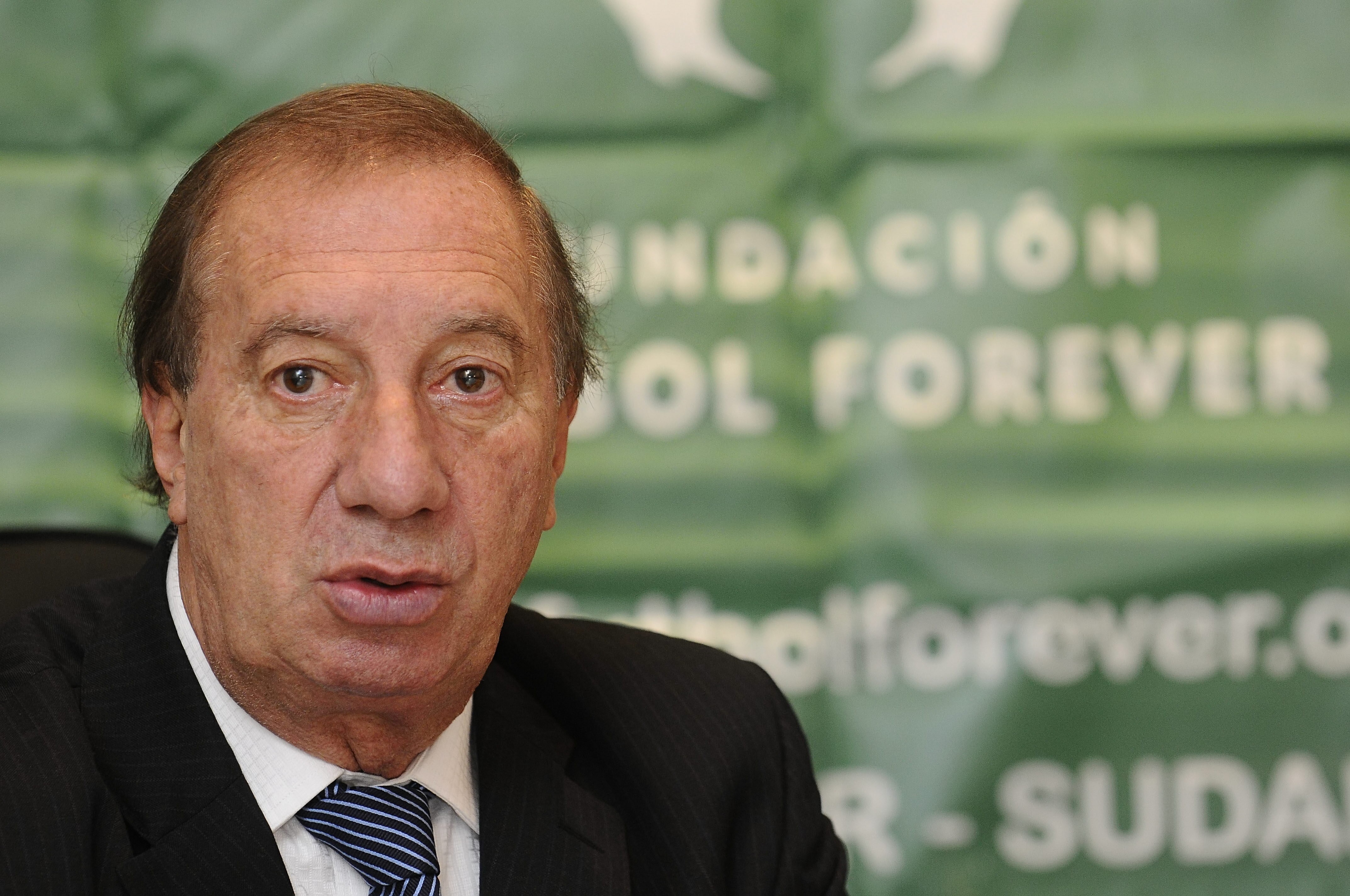 En la imagen, Carlos Bilardo, entrenador campeón del mundo con Argentina en México 1986 (EFE)
