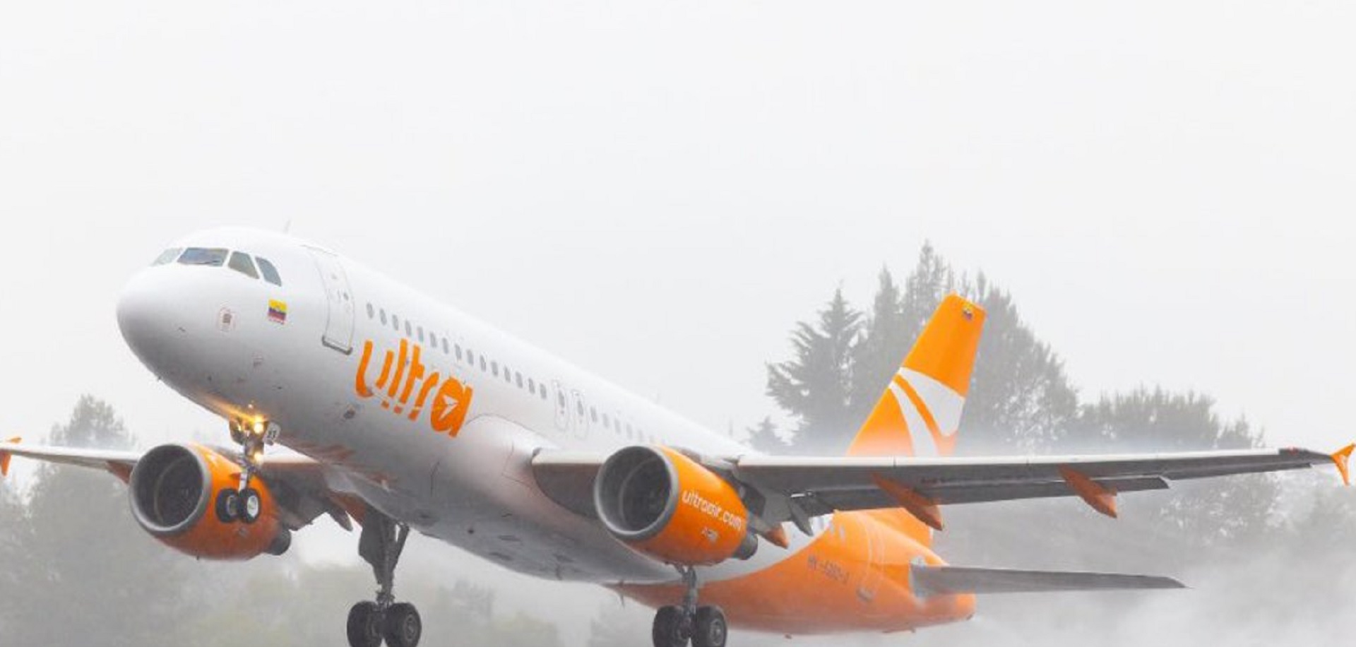 Cancelación de vuelos de Ultra Air puso en alerta a los pasajeros. Foto: Ultra Air - Twitter