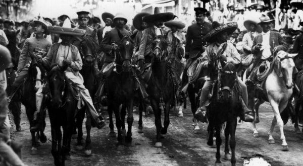 Villistas y zapatistas coincidieron en la Ciudad de México en 1914 (Foto: Dominio público)