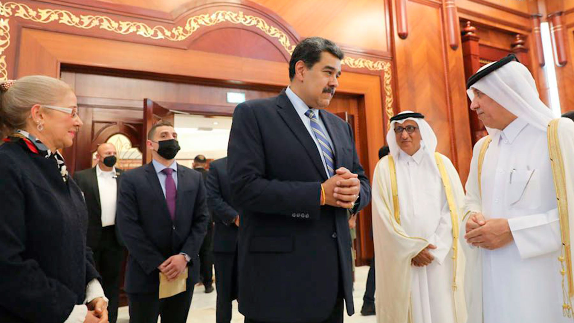 Nicolás Maduro fue recibido por el emir de Qatar, Tamim bin Hamad al Thani (@NicolasMaduro)