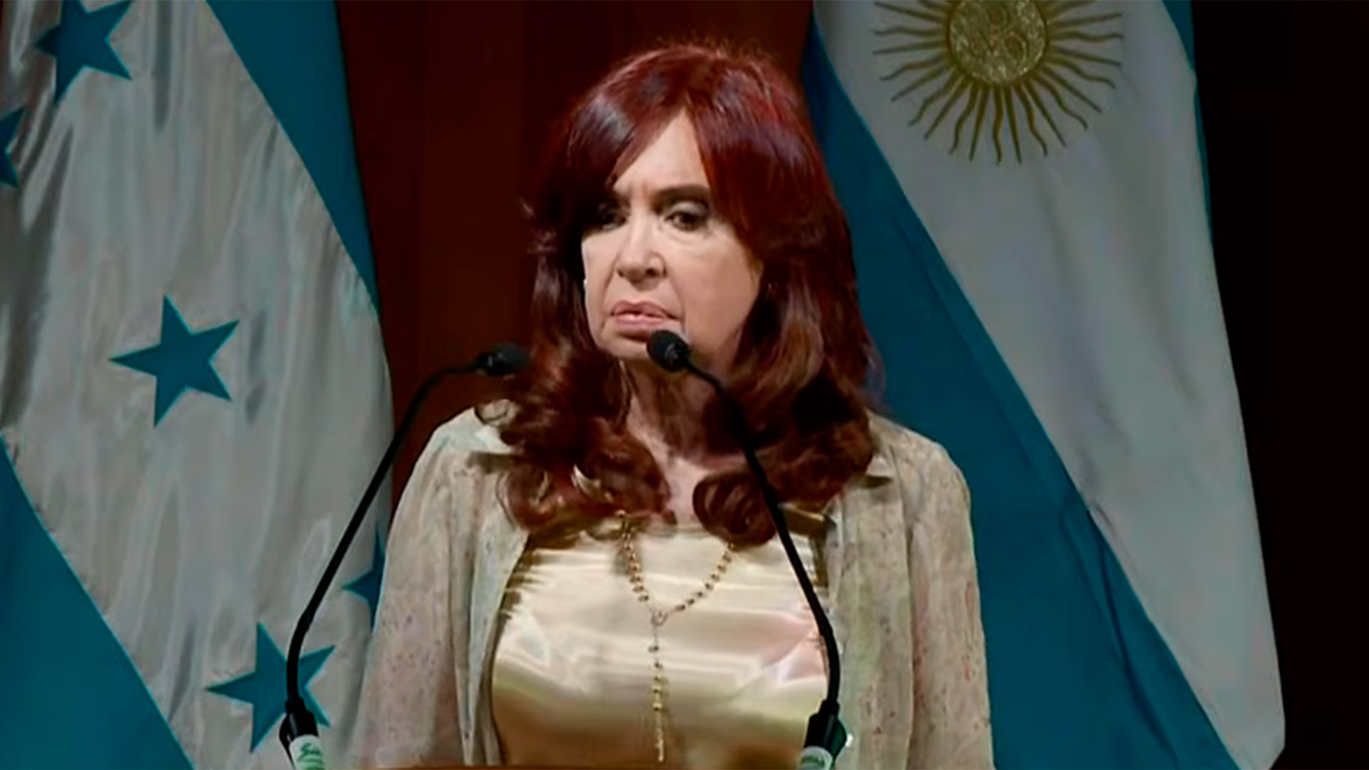 Cristina Kirchner fue una de las principales oradoras de la exposición titulada “Los pueblos siempre vuelven”