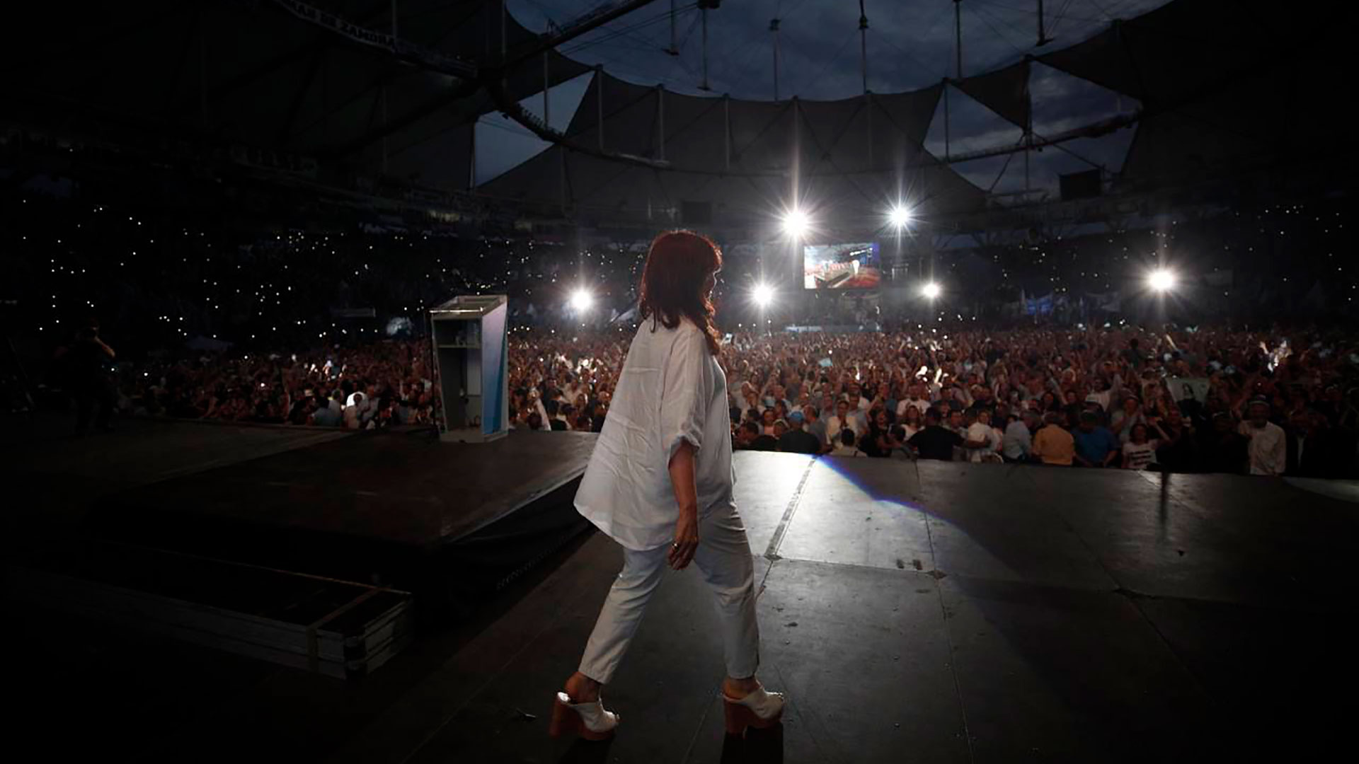 Cristina Fernández de Kirchner durante un acto partidario en La Plata