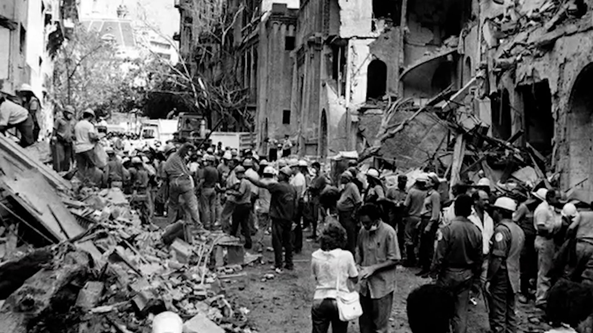 Se cumplen 31 años del atentado a la embajada de Israel en Argentina: la memoria del dolor y el informe secreto que develó la cara de los culpables