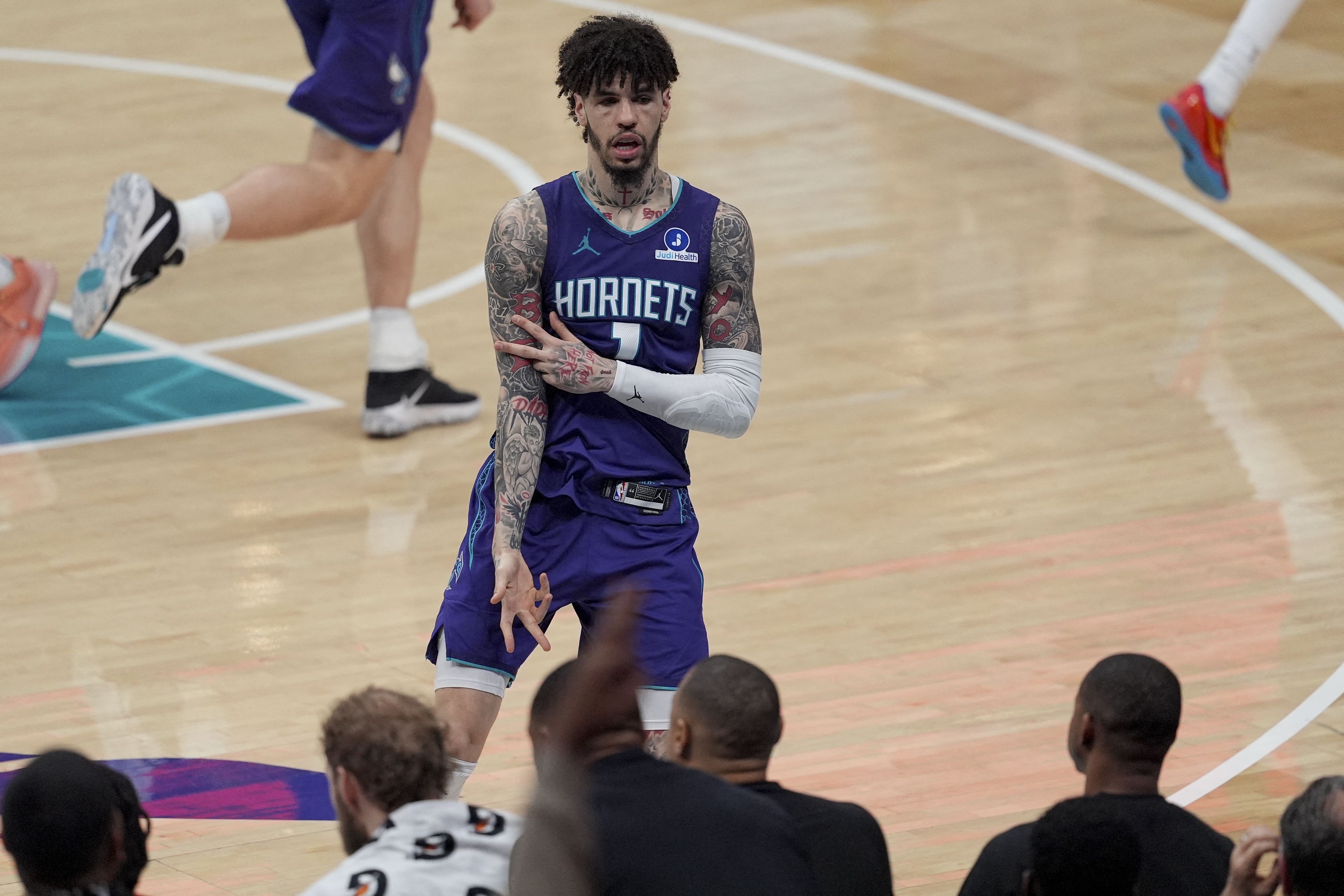 El Gobierno denunció que un gremio le hizo un boicot a Flybondi y lo dejó sin combustible