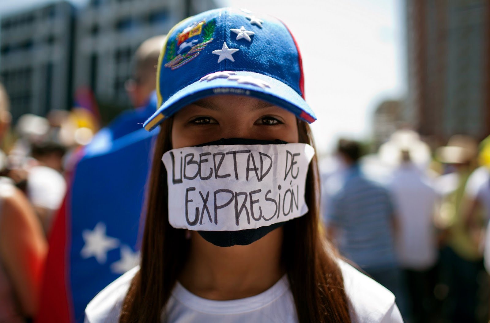El régimen de Nicolás Maduro persigue a los medios de comunicación