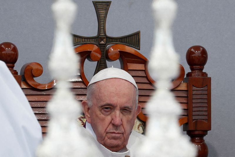 El Papa Francisco celebra una Misa en los Graneros de Floriana, Malta. 3 de abril de 2022. REUTERS/Remo Casilli
