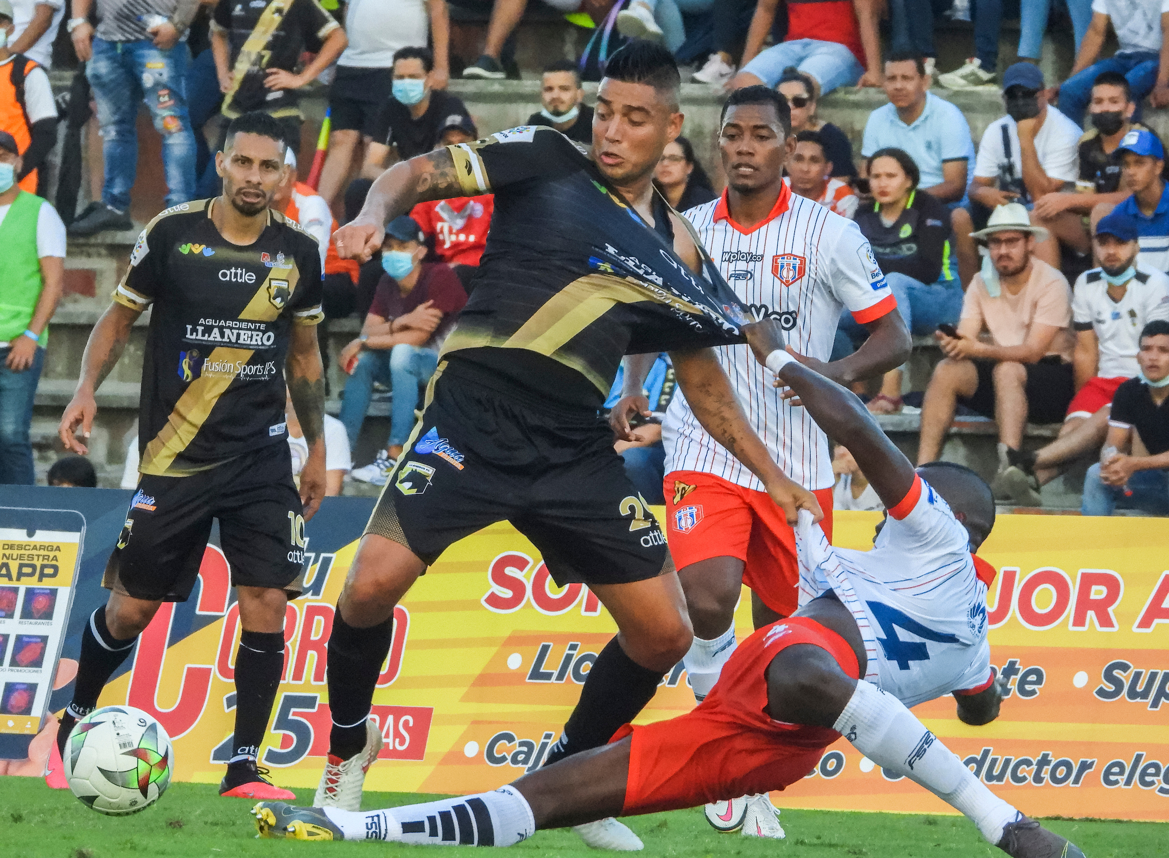 Dimayor sancionó a jugadores de Llaneros FC tras polémica en el partido de ascenso contra Unión Magdalena