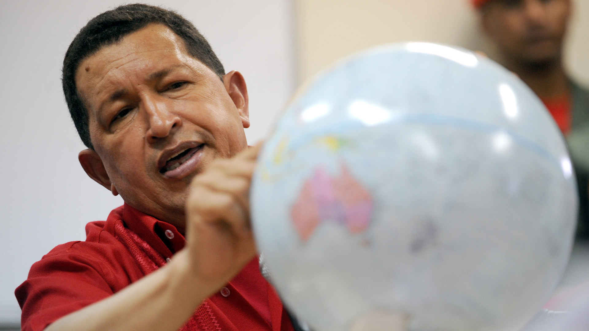 ´La familia y el entorno del ex presidente de Chávez es investigado por maniobras de lavado de dinero multimillonarias