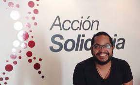 César Pacheco , Coordinador de prevención de VIH de la ONG Acción Solidaria