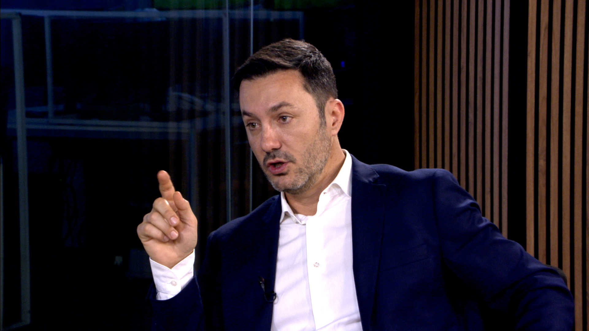 Luis Petri: “El peronismo hoy representa a la ‘Argentina planera’, no a los trabajadores” 