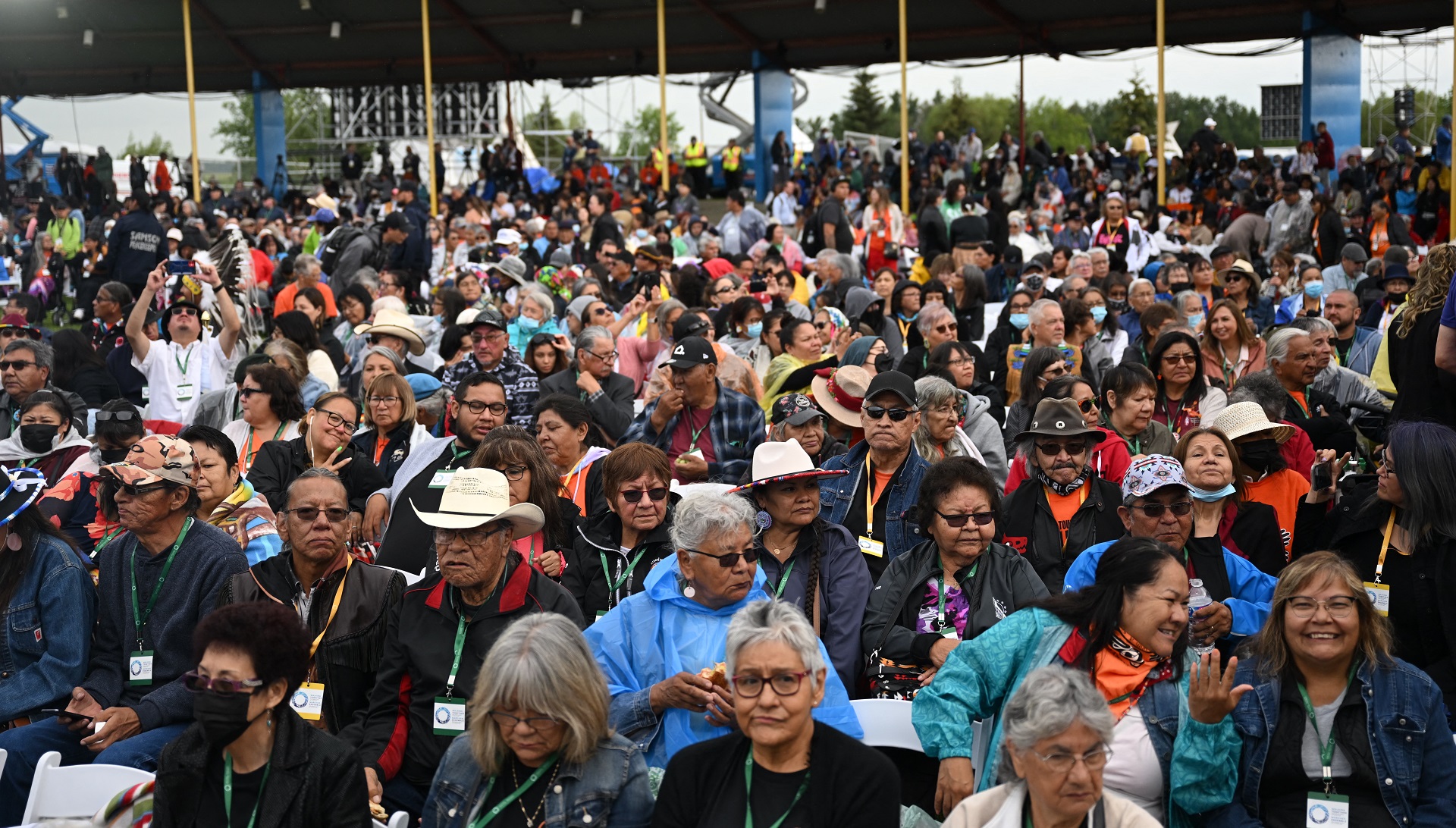 La comunidad indígena espera la llegada del papa en Muskwa Park (AFP)