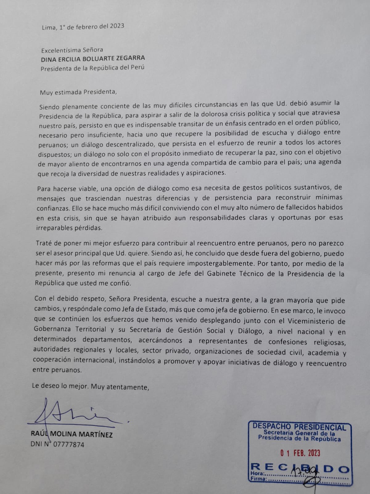 Carta de renuncia de Raúl Molina.