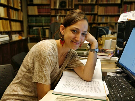 Cinthia María Hamlin, investigadora del CONICET y especialista del CONICET, halló que el diccionario de Nebrija no es el primero, como se creía hasta ahora (Foto: EFE)