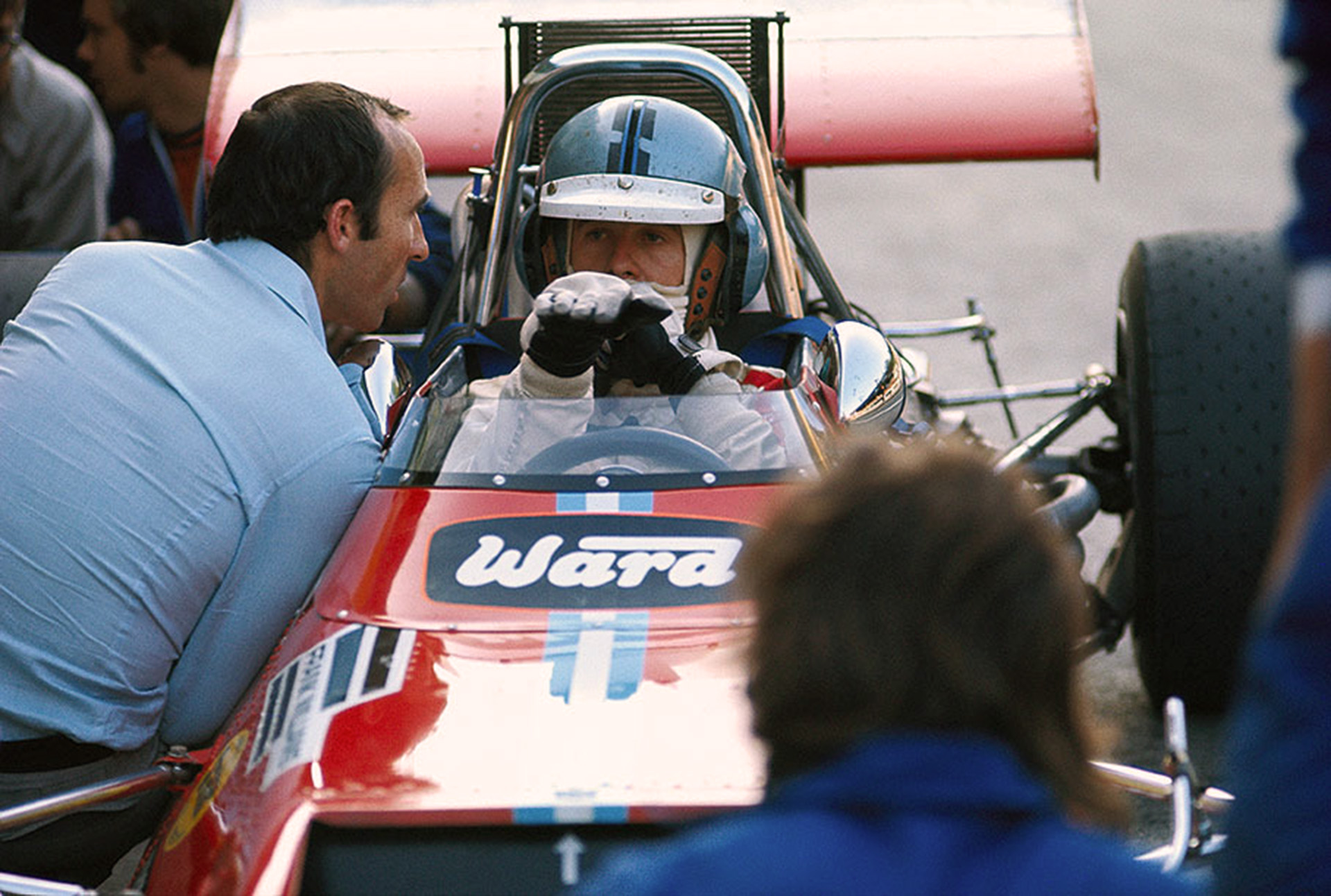 Pierce Courage y Frank Williams en la clasificación del GP de Mónaco 1970, donde el De Tomaso 505 logró quedar en noveno lugar