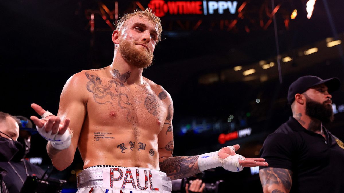 Jake Paul insistió en que puede vencer a Canelo tal como lo hizo Dmitry Bivol (Foto: Getty Images)