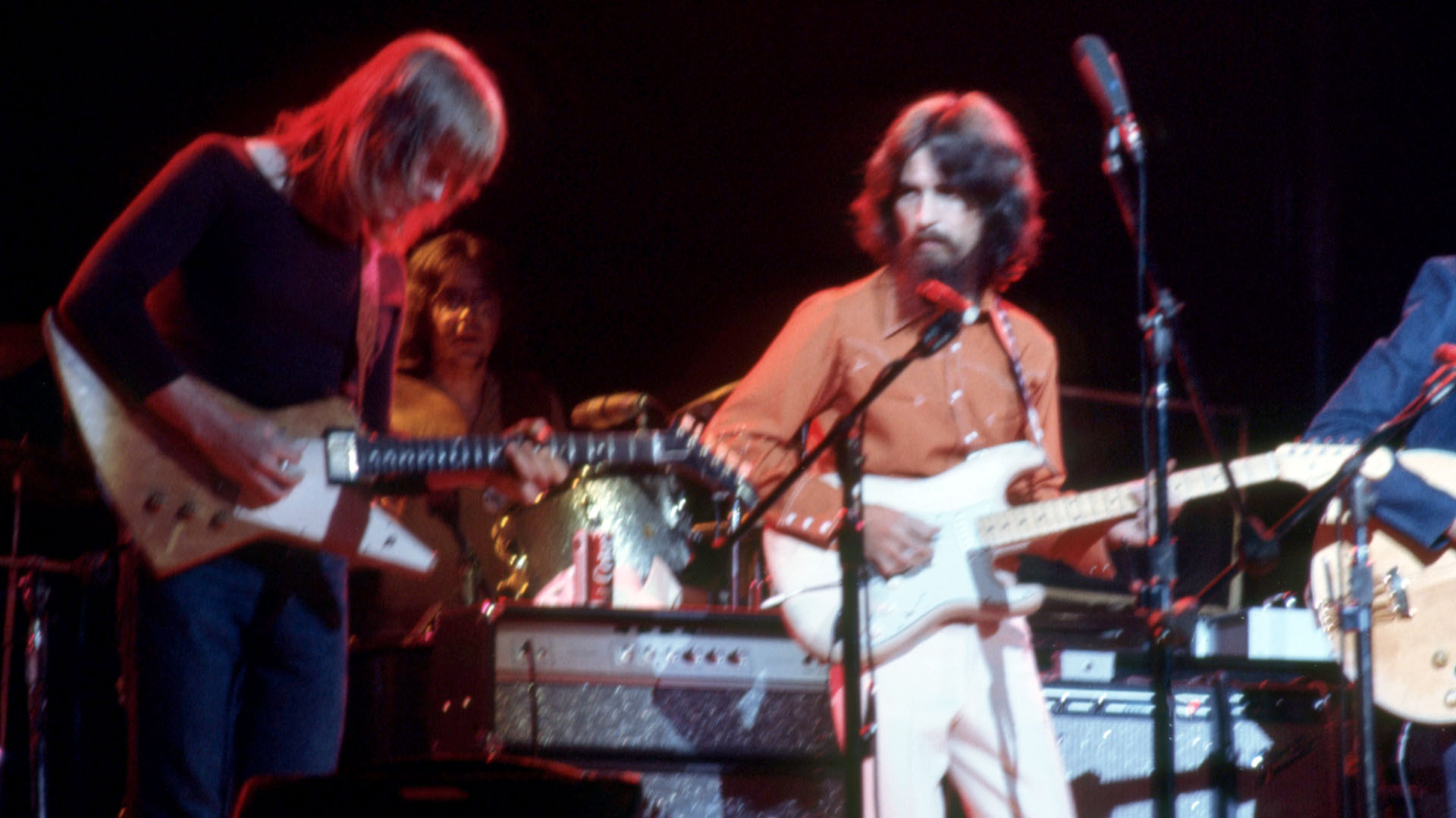 George Harrison convocó a una selección de sus grandes amigos. De Billy Preston a los Badfinger, de Eric Clapton a Bob Dylan (Icon and Image/Getty Images)