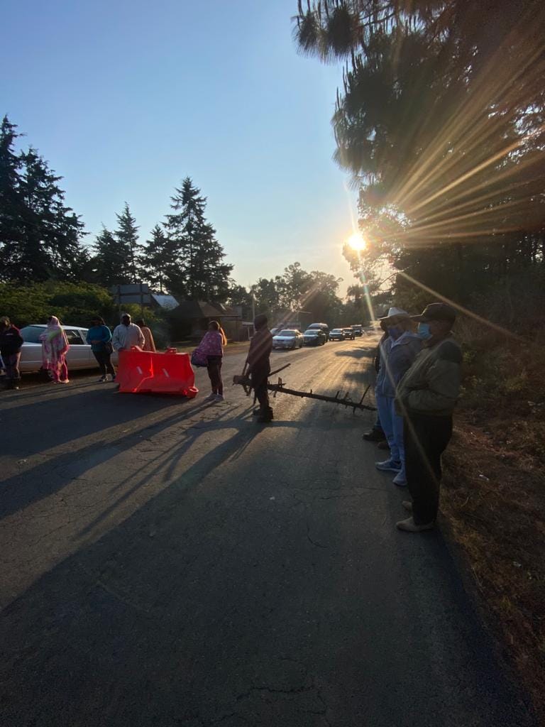El CSIM bloqueó carreteras exigiendo la localización con vida del locutor (Foto: SSP-Michoacán)
