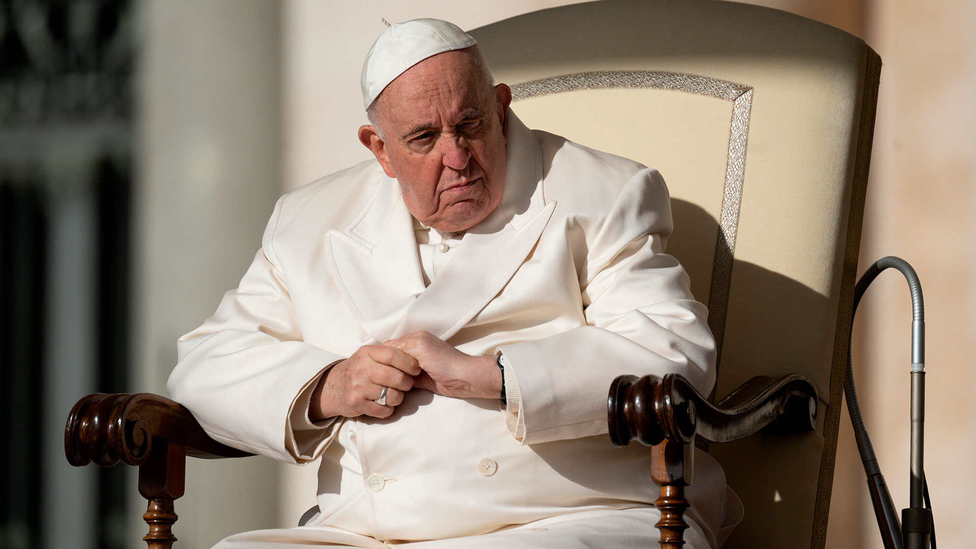 La salud del Papa Francisco: en qué consiste la cirugía que le practicarán al pontífice por una hernia intestinal