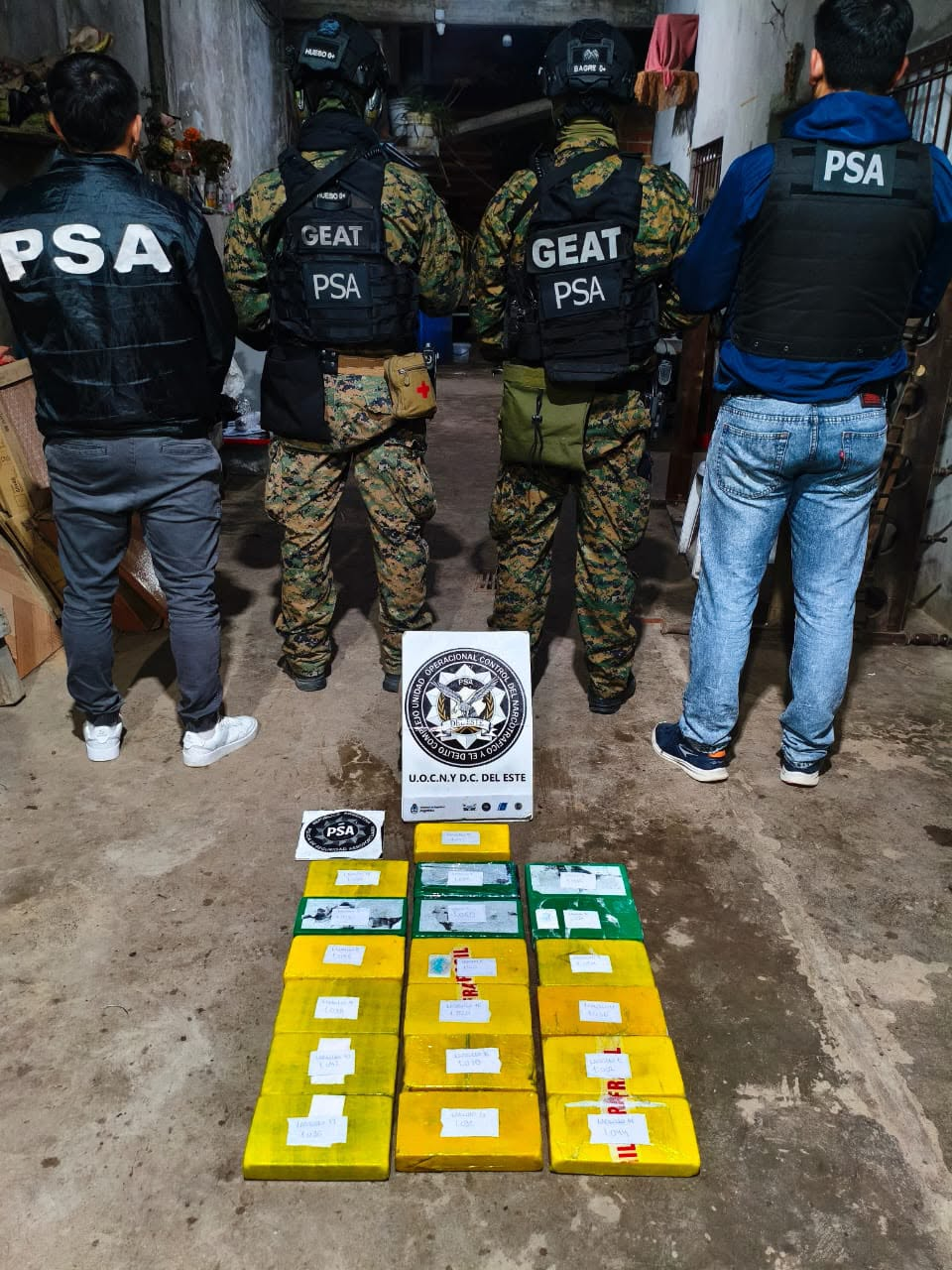 Cay&oacute; una banda narco que mov&iacute;a coca&iacute;na desde Buenos Aires hacia R&iacute;o Negro: 15 detenidos y m&aacute;s de 100 kilos de droga incautados