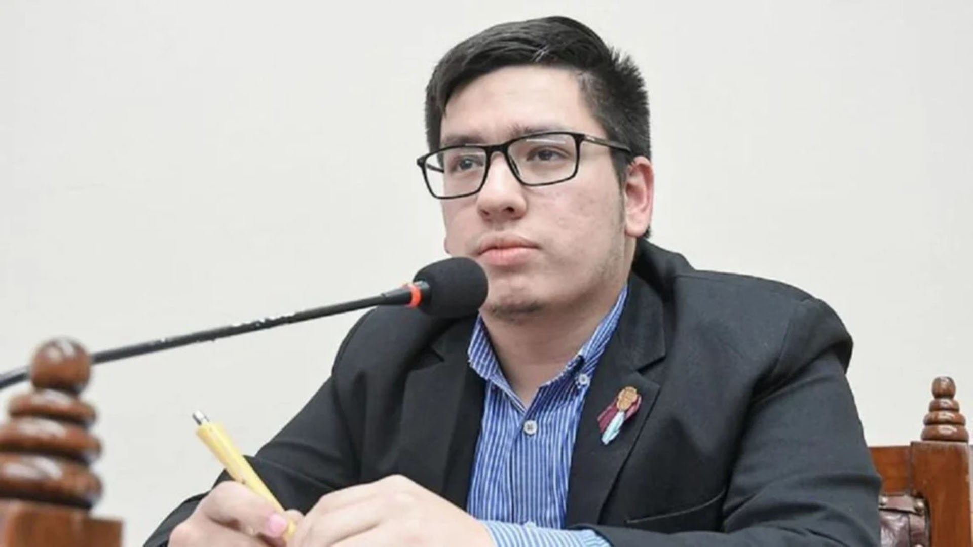 Edgardo Kueider rechazó la extradición simplificada y volvió al arresto domiciliario con tobillera electrónica