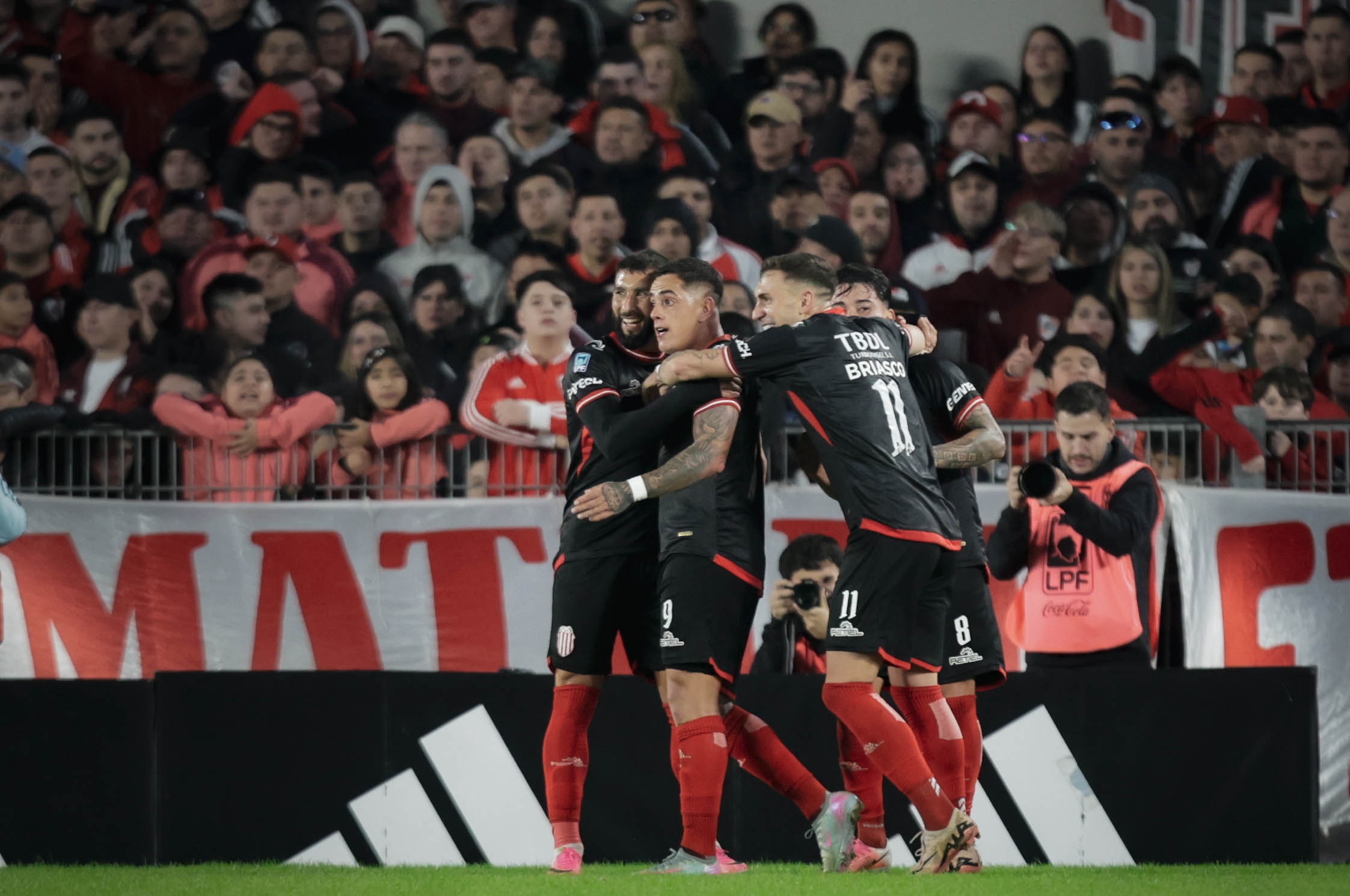 River Plate perdió 1-0 ante Barracas Central en su debut en el Torneo Clausura