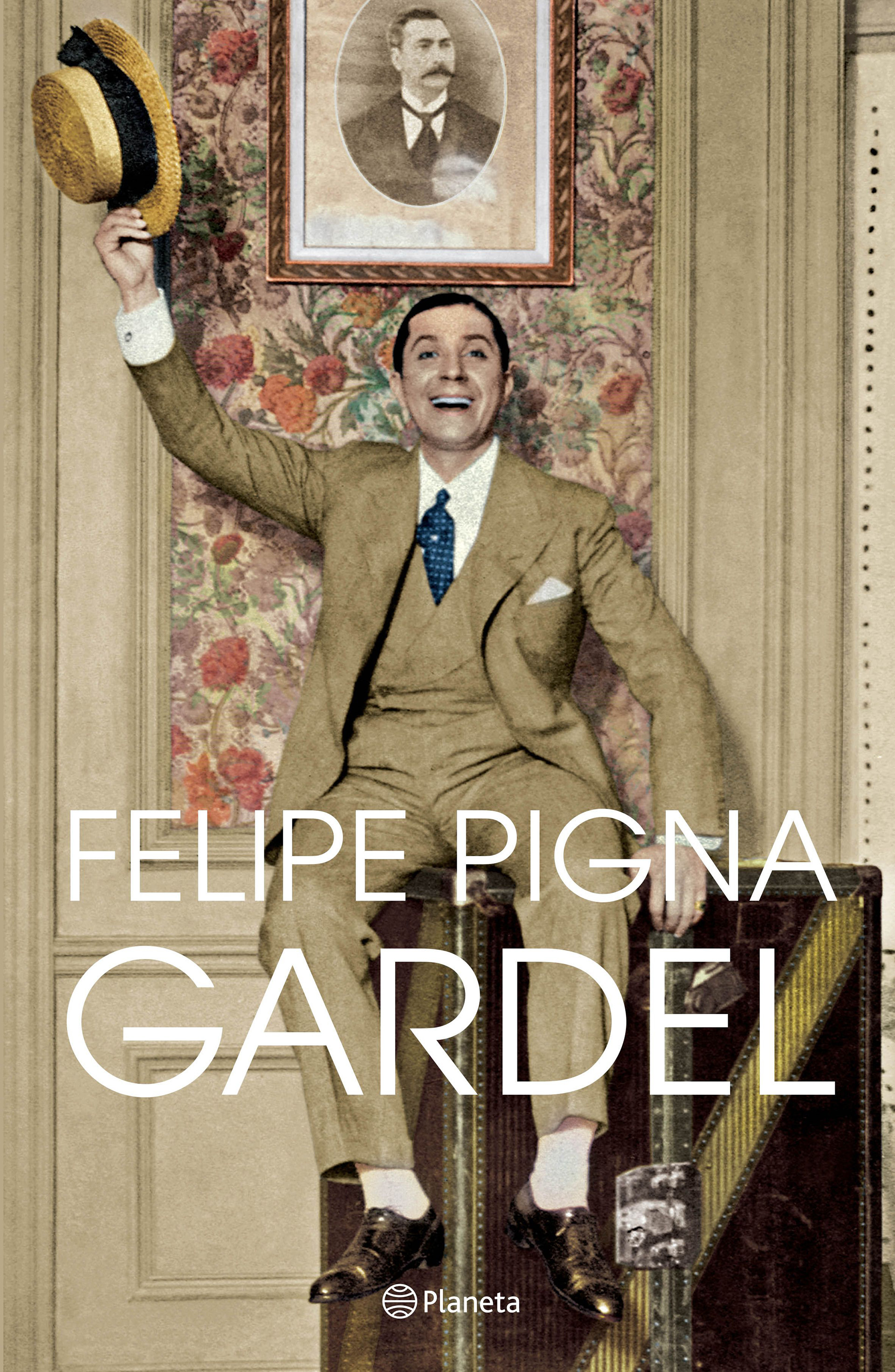 "Gardel", el último libro de Felipe Pigna, recorre la historia del gran mito argentino.