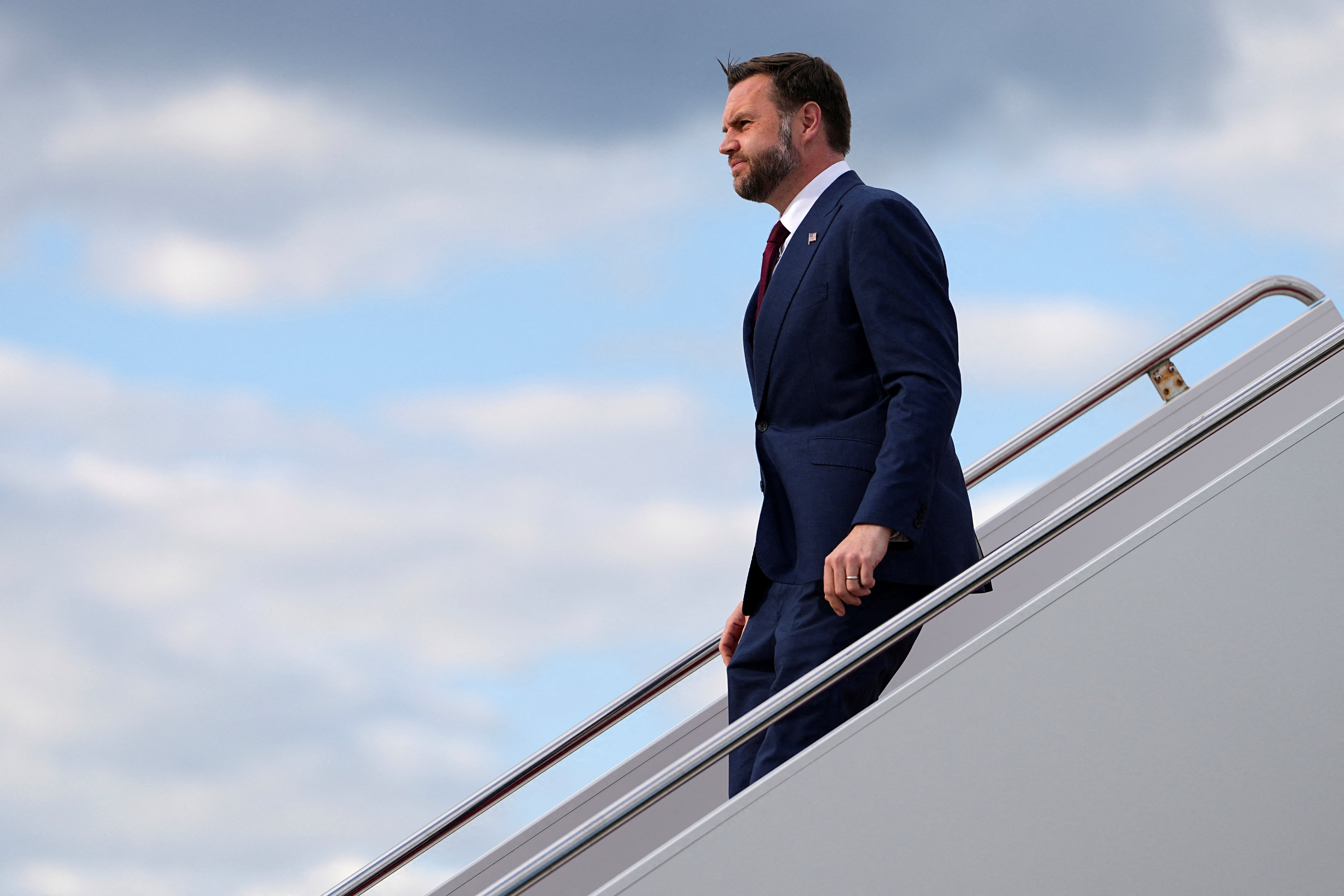 Suiza aplaz&oacute; las conversaciones entre Estados Unidos e Ir&aacute;n para implementar el acuerdo que puso fin a la guerra en Medio Oriente