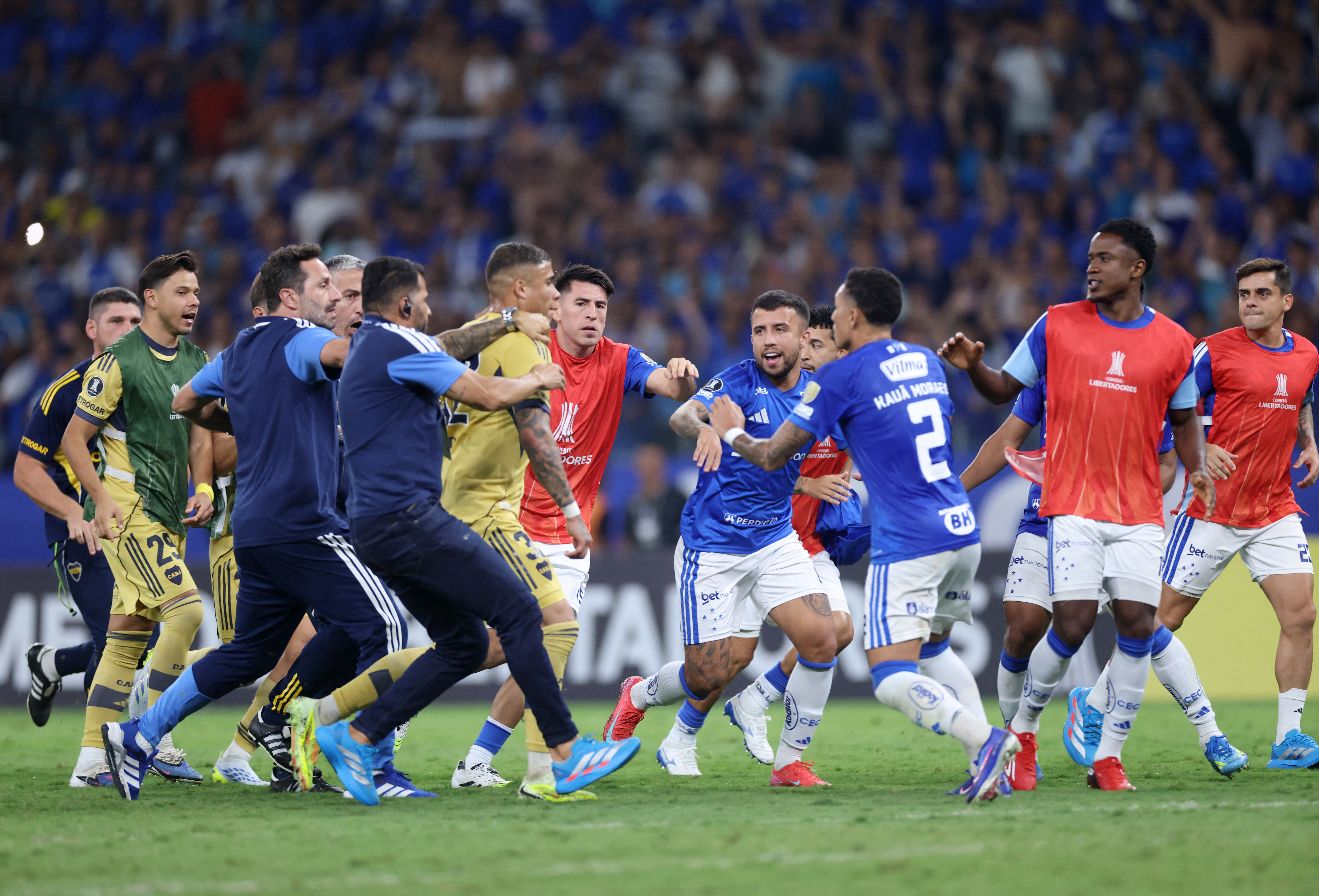 La sanci&oacute;n que recibi&oacute; Boca por actos racistas contra Cruzeiro y las medidas que deber&aacute; cumplir ante Universidad Cat&oacute;lica