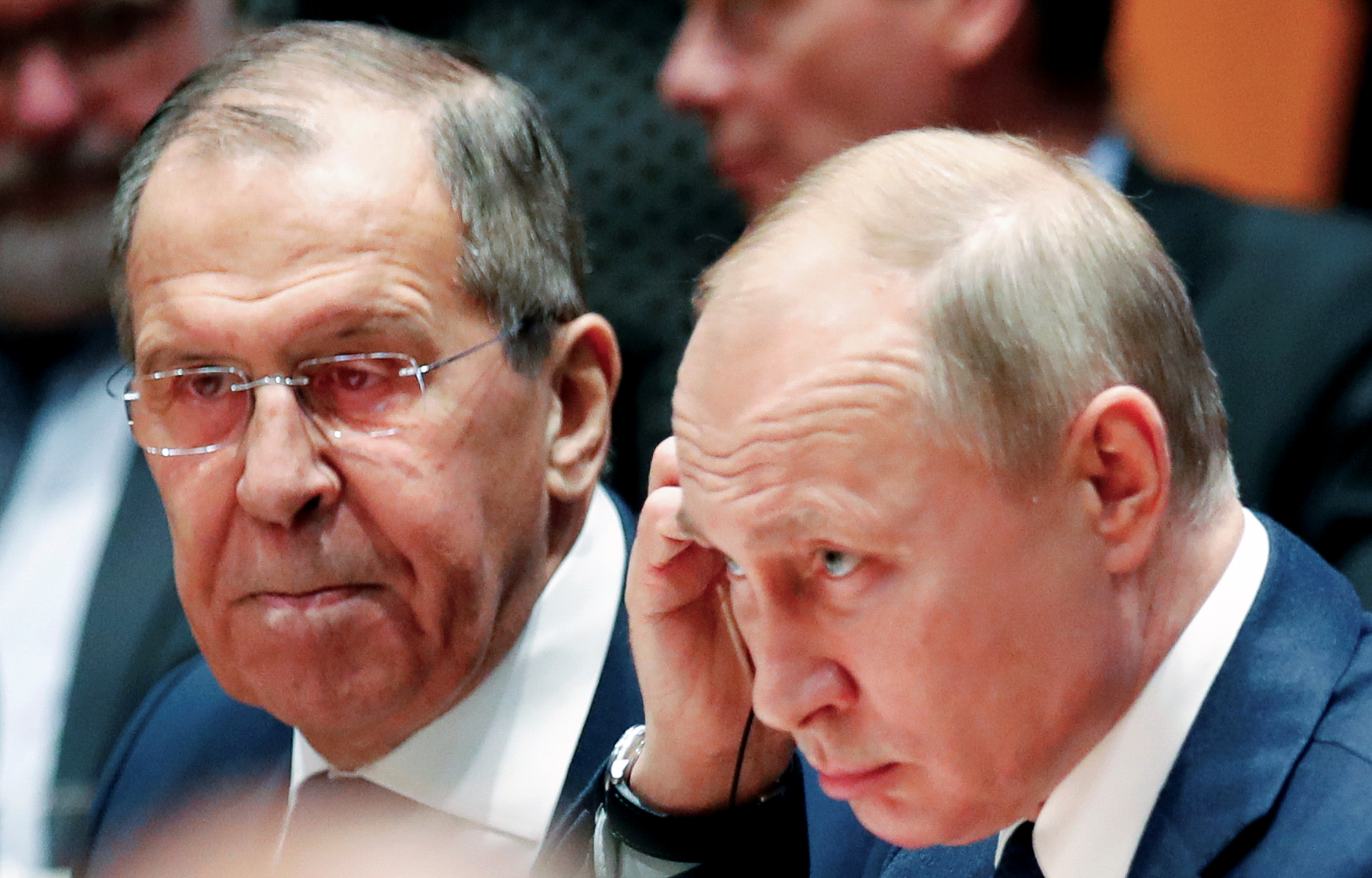 El canciller ruso Sergei Lavrov y Vladimir Putin en una imagen de archivo (REUTERS/Hannibal Hanschke/Pool)