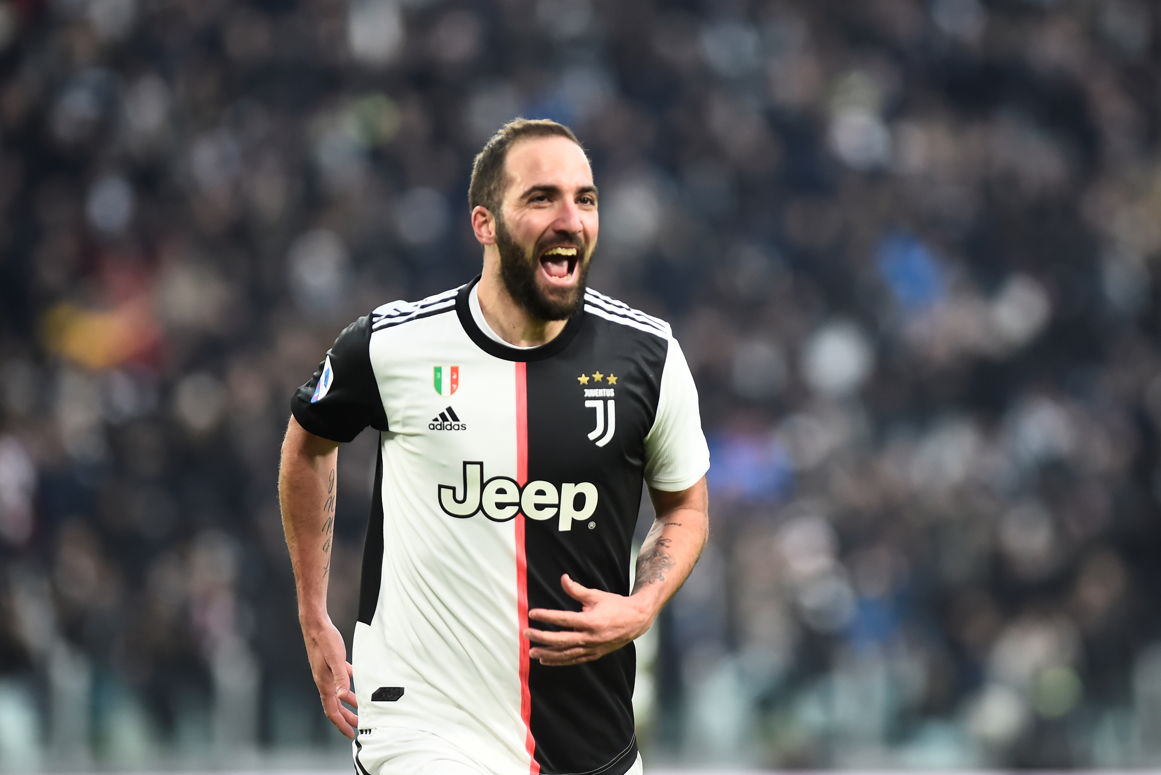 Gonzalo Higuaín ganó cinco títulos con la camiseta de Juventus (Reuters/ Massimo Pinca)