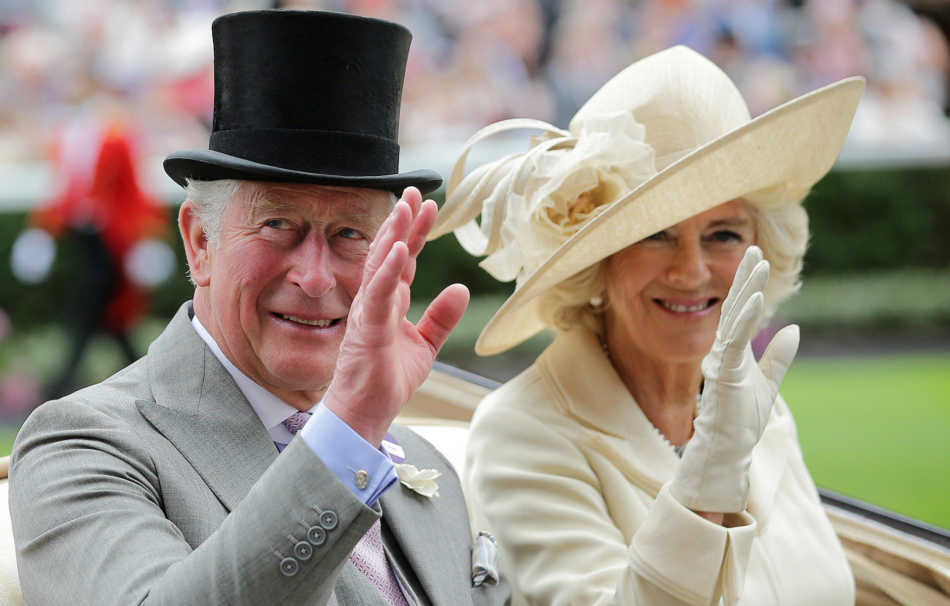 El príncipe Carlos y Camilla Parker (AFP)