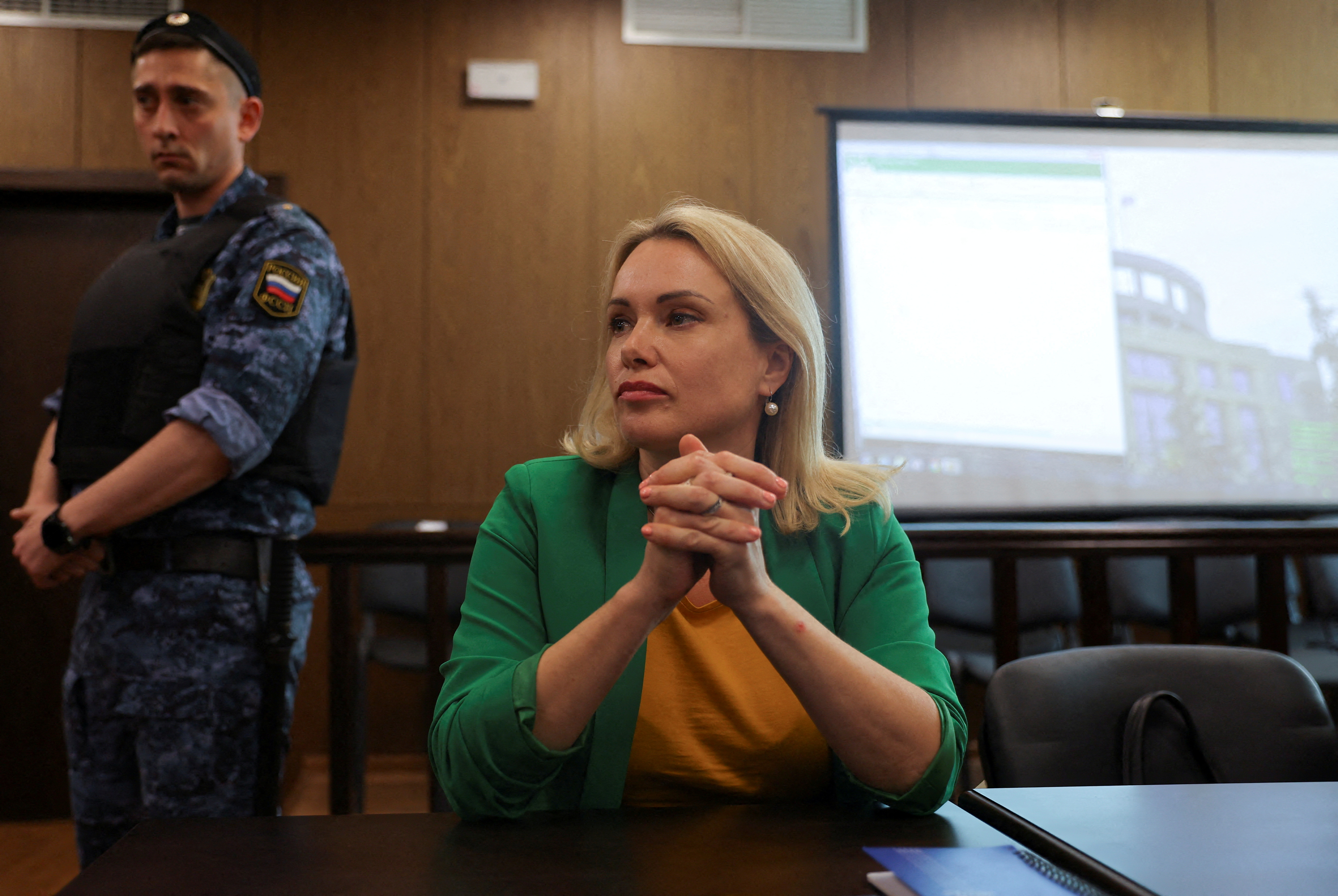 Marina Ovsyannikova worked on state TV until the protest against the invasion caused her to be persecuted (REUTERS / Evgenia Novozhenina / File)