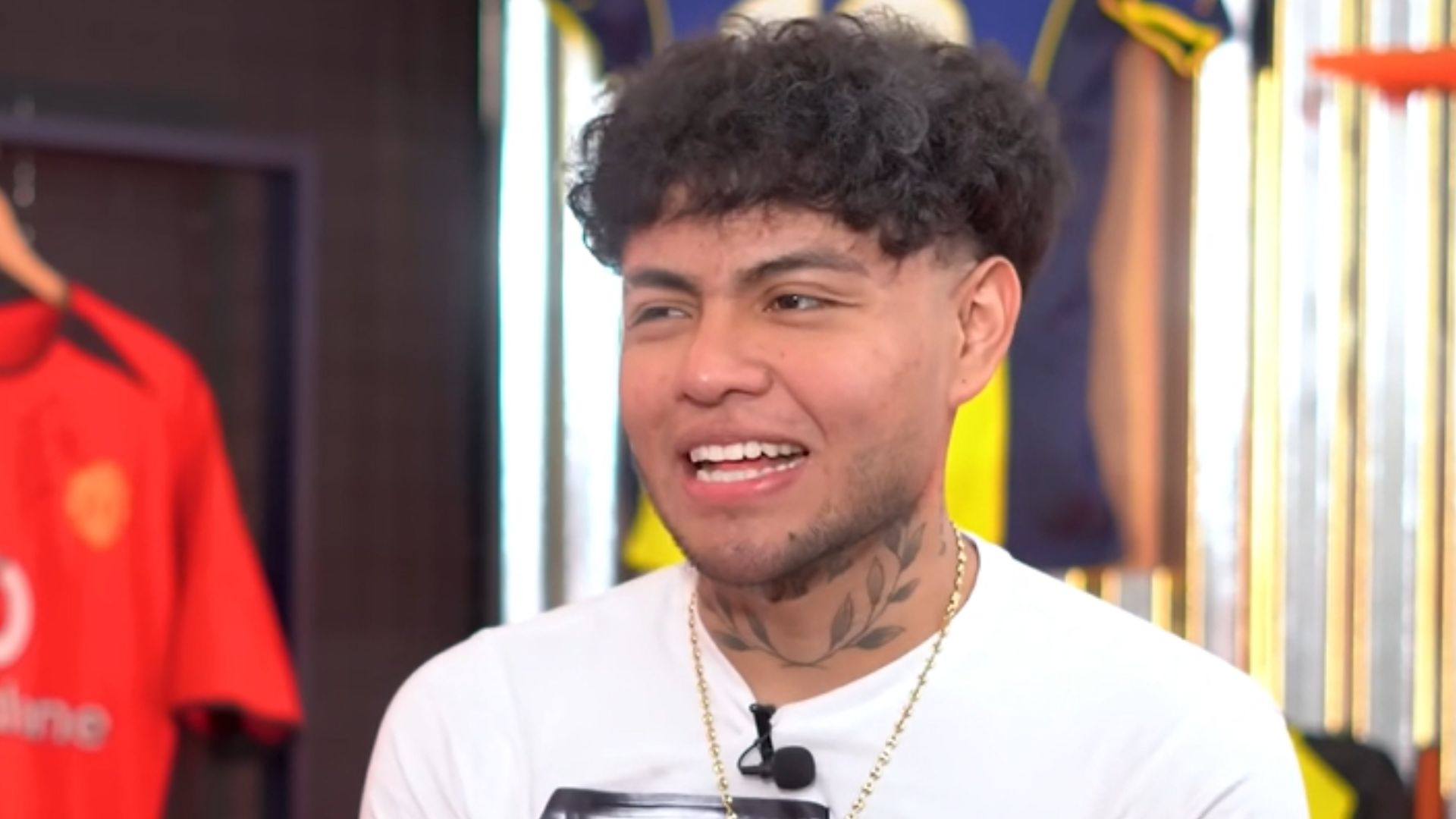 Neutro' revela las costosas exigencias de Jossmery Toledo durante viaje: “Quería un trago de 4 mil soles” - Infobae