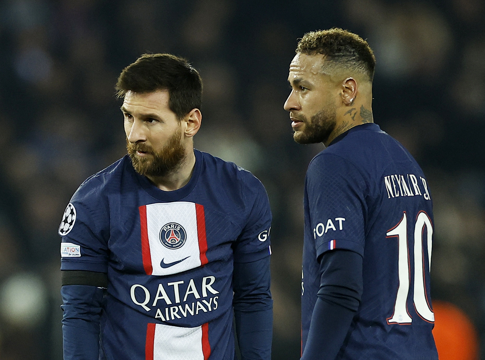 Messi junto a Neymar, su gran amigo en el vestuario del conjunto parisino (REUTERS/Christian Hartmann)