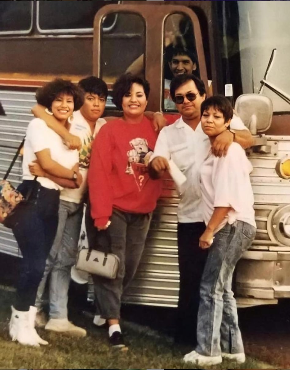 La familia Quintanilla a mediados de los 80, cuando buscaban hacerse de un lugar en la escena chicana (Foto: Instagram@abquintanilla3)