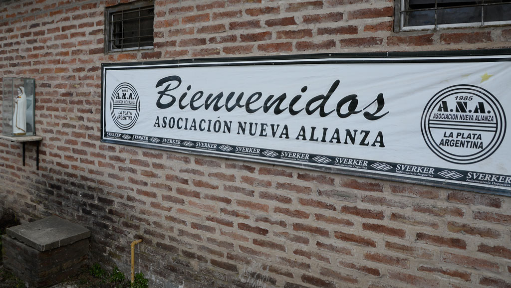 Prohibieron el ingreso a las canchas por 24 meses a una mujer tras agredir y amenazar a una persona