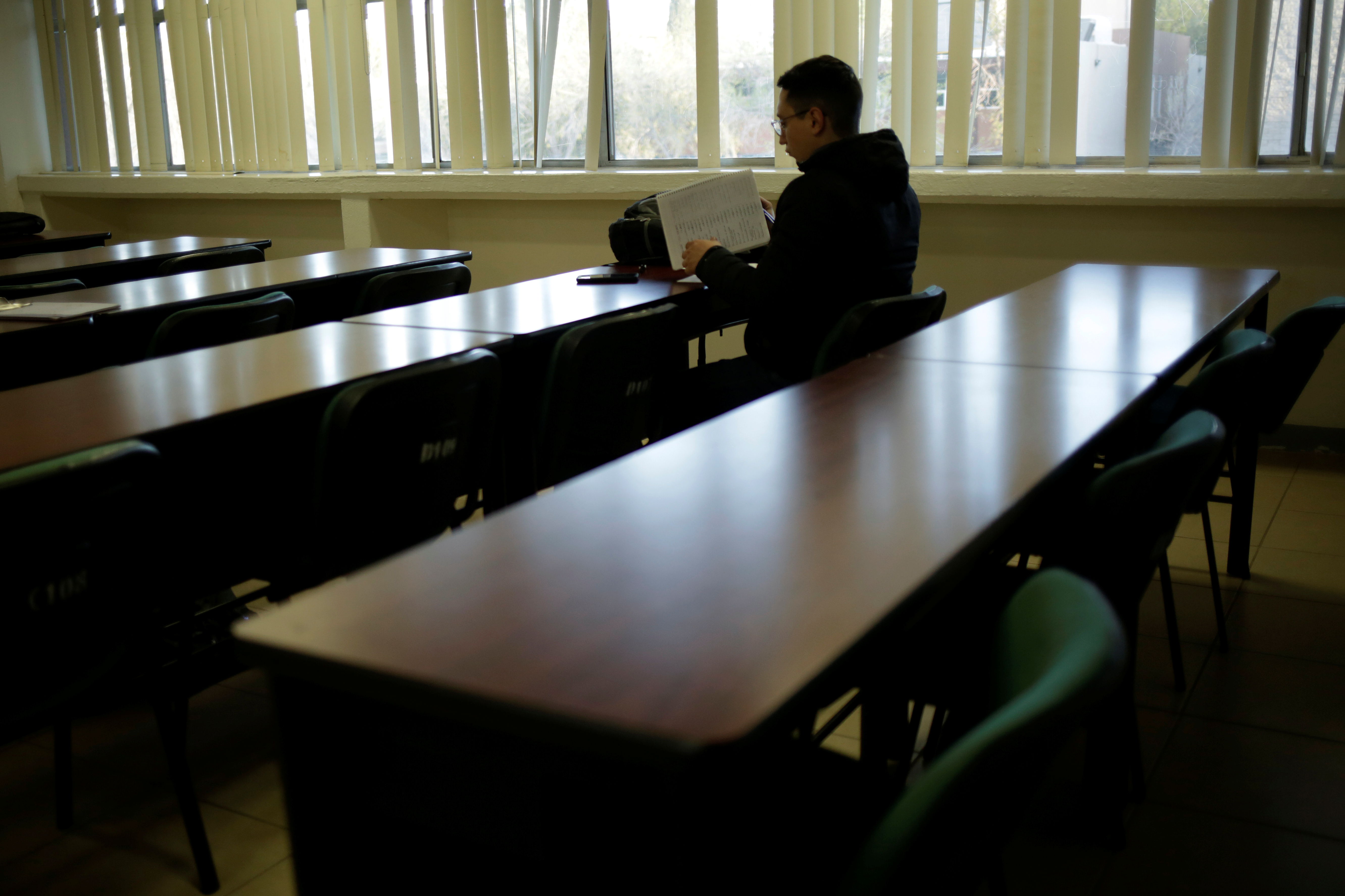 Será la primera ocasión en la que el examen Comipems se aplicará en escuelas privadas, públicas y edificios gubernamentales. (Foto: Reuters/Jose Luis Gonzalez)