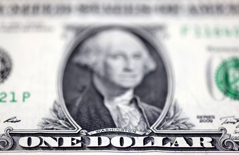 El dólar libre le gana a la inflación en enero.