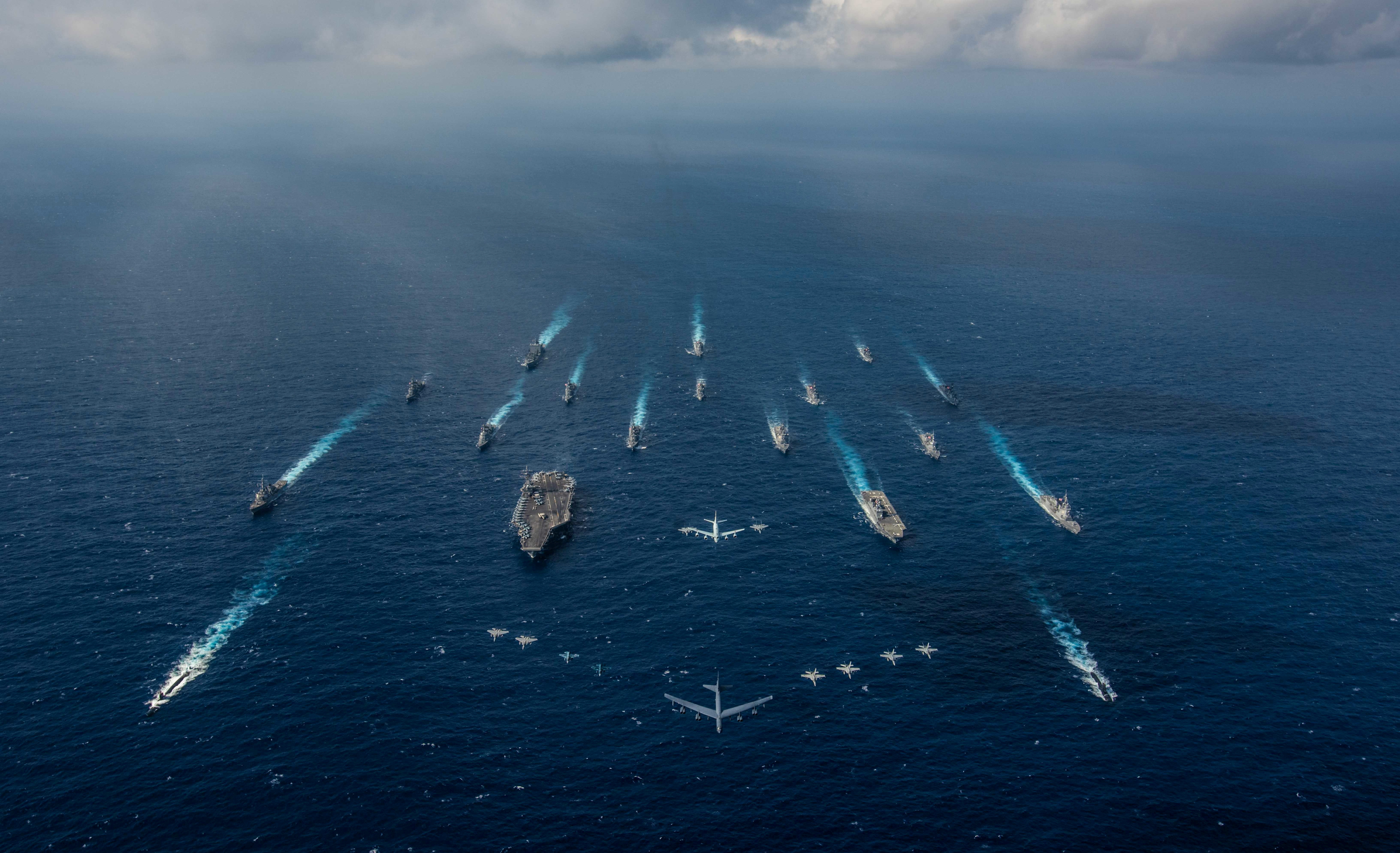 Tras la visita de Nancy Pelosi, Estados Unidos planea enviar buques de guerra al estrecho de Taiwán en los próximos días