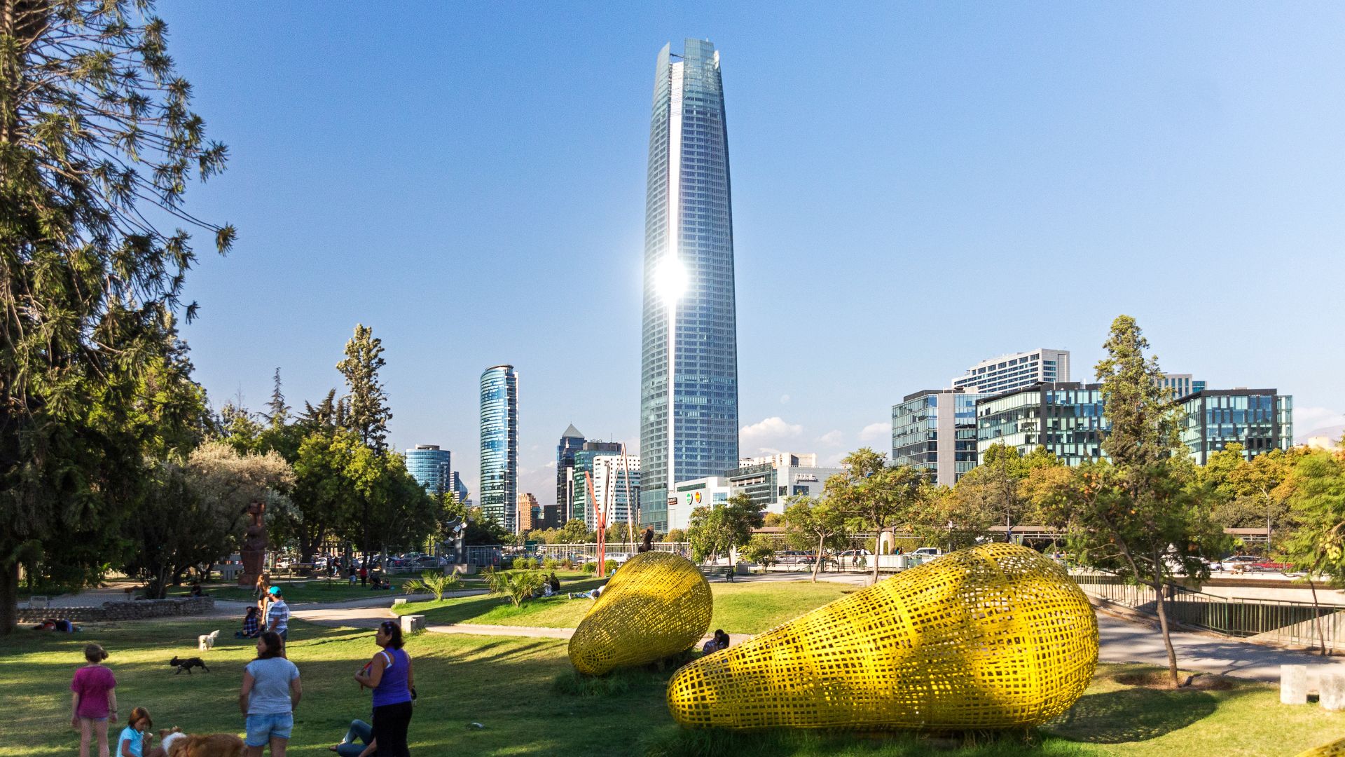 La populosa capital del país, Santiago de Chile (Crédito: Prensa Sernatur)