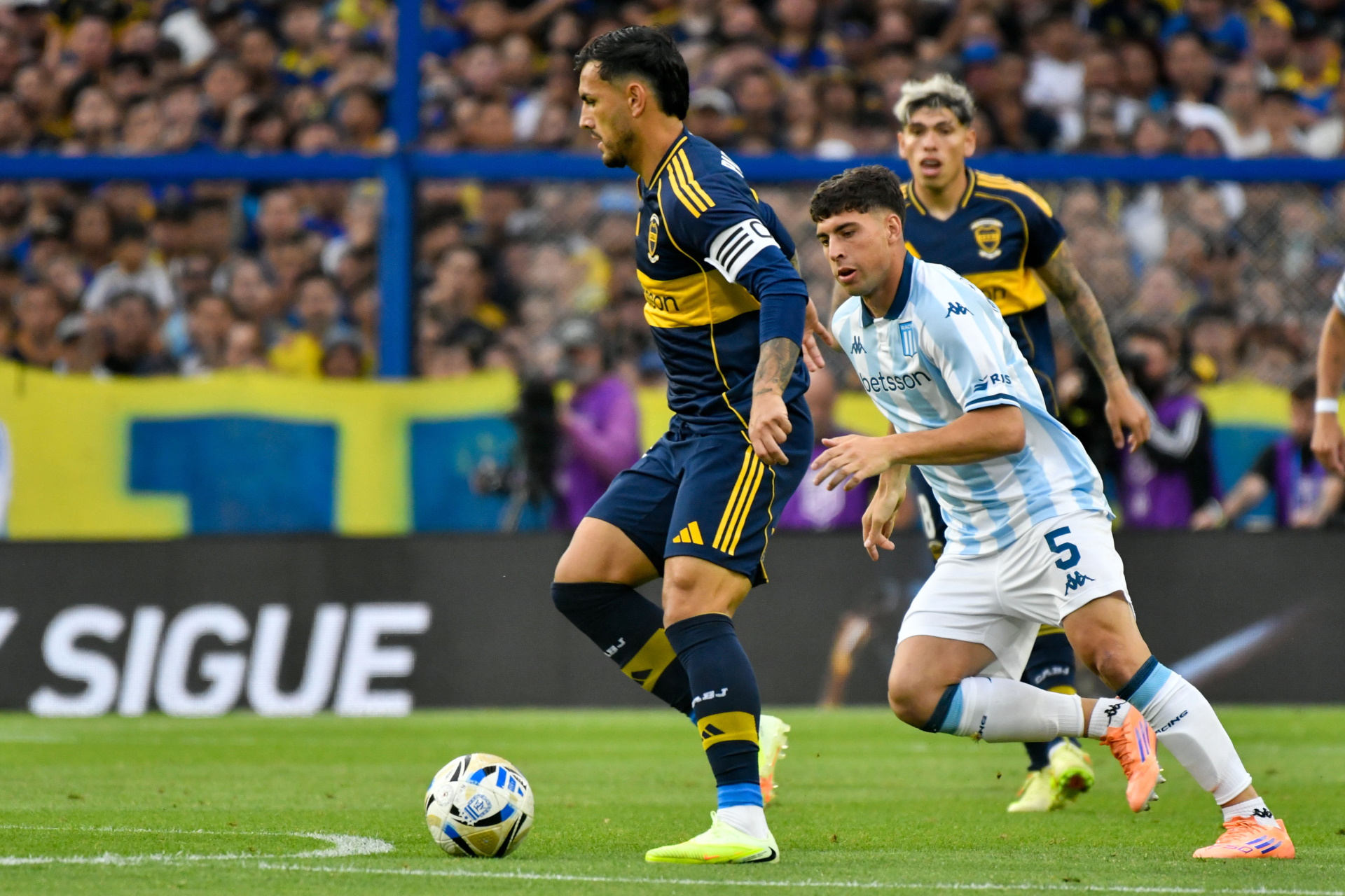 Trump y Xi Jinping acordaron reforzar la agenda comercial tras una llamada centrada en defensa y las tensiones por Taiwán